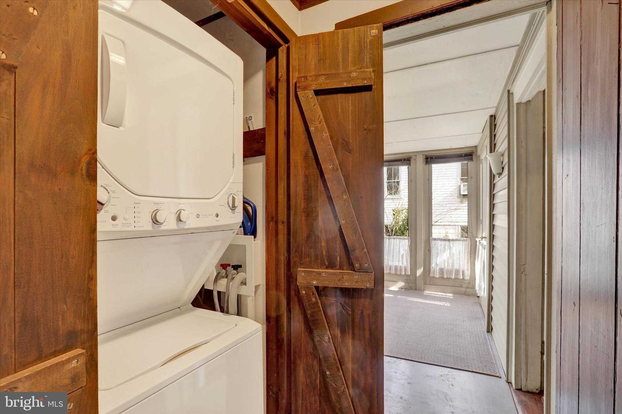 40 S Canal St photo 27