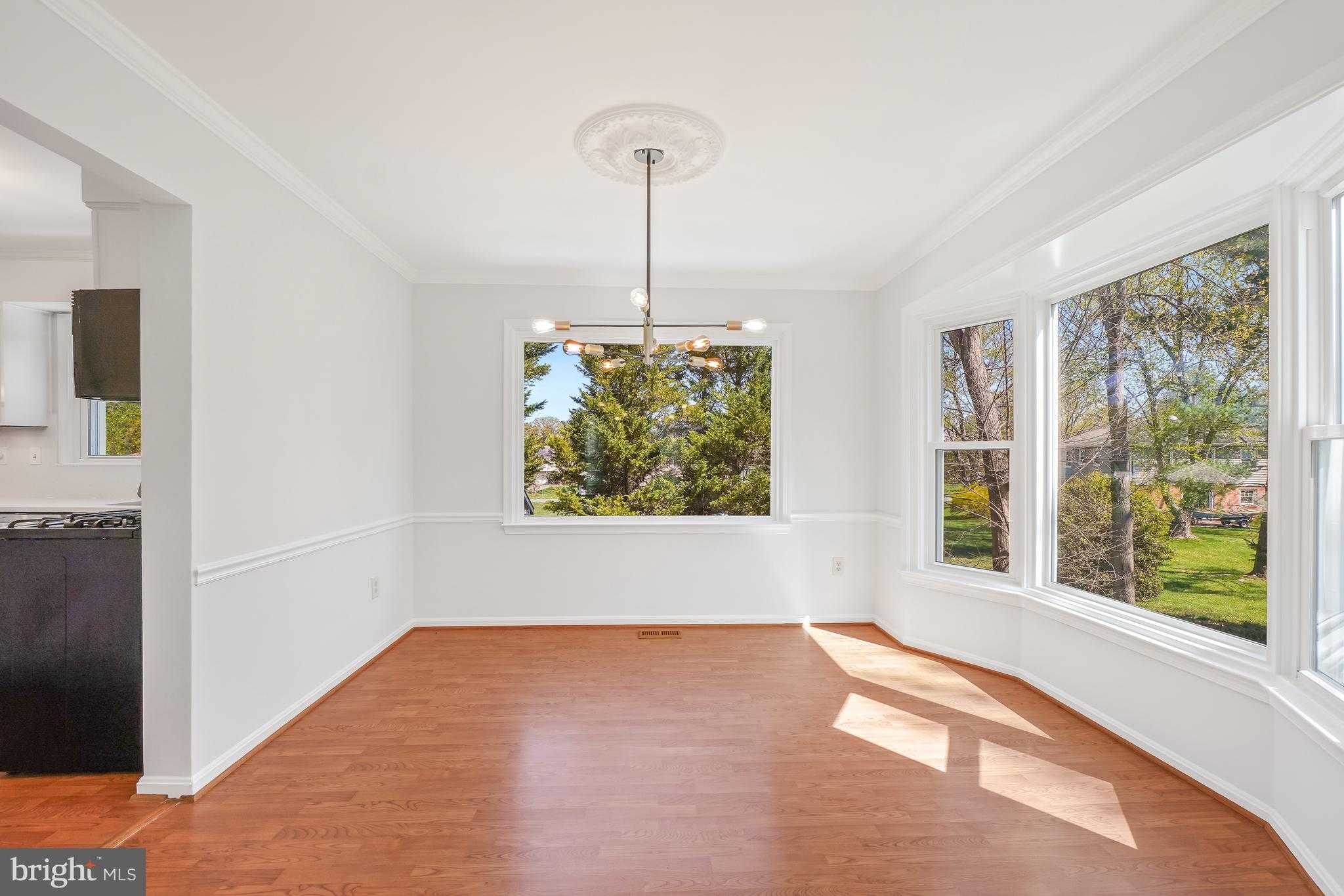 17413 Cherokee Ln photo 17