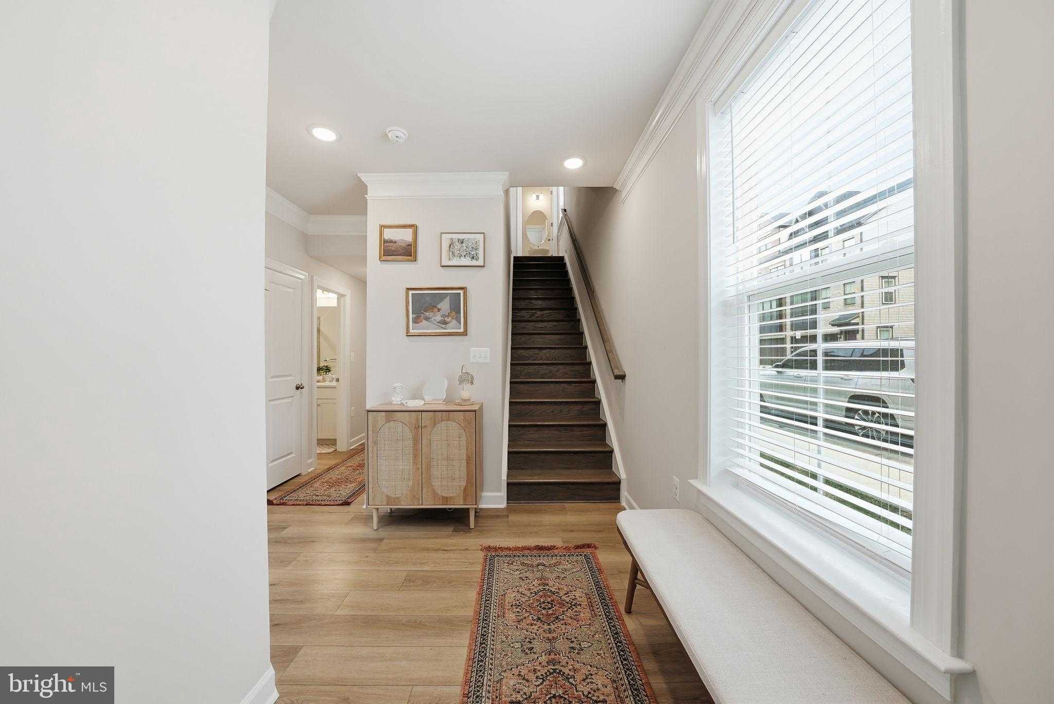 7220 Mountaineer Dr photo 3