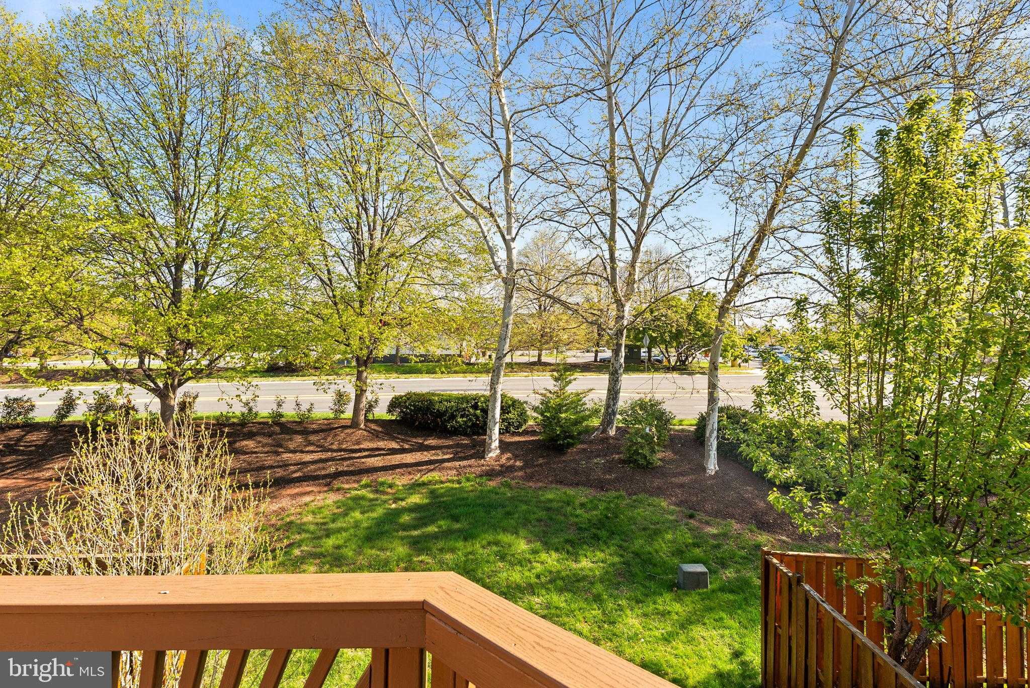 21555 Trowbridge Sq photo 49