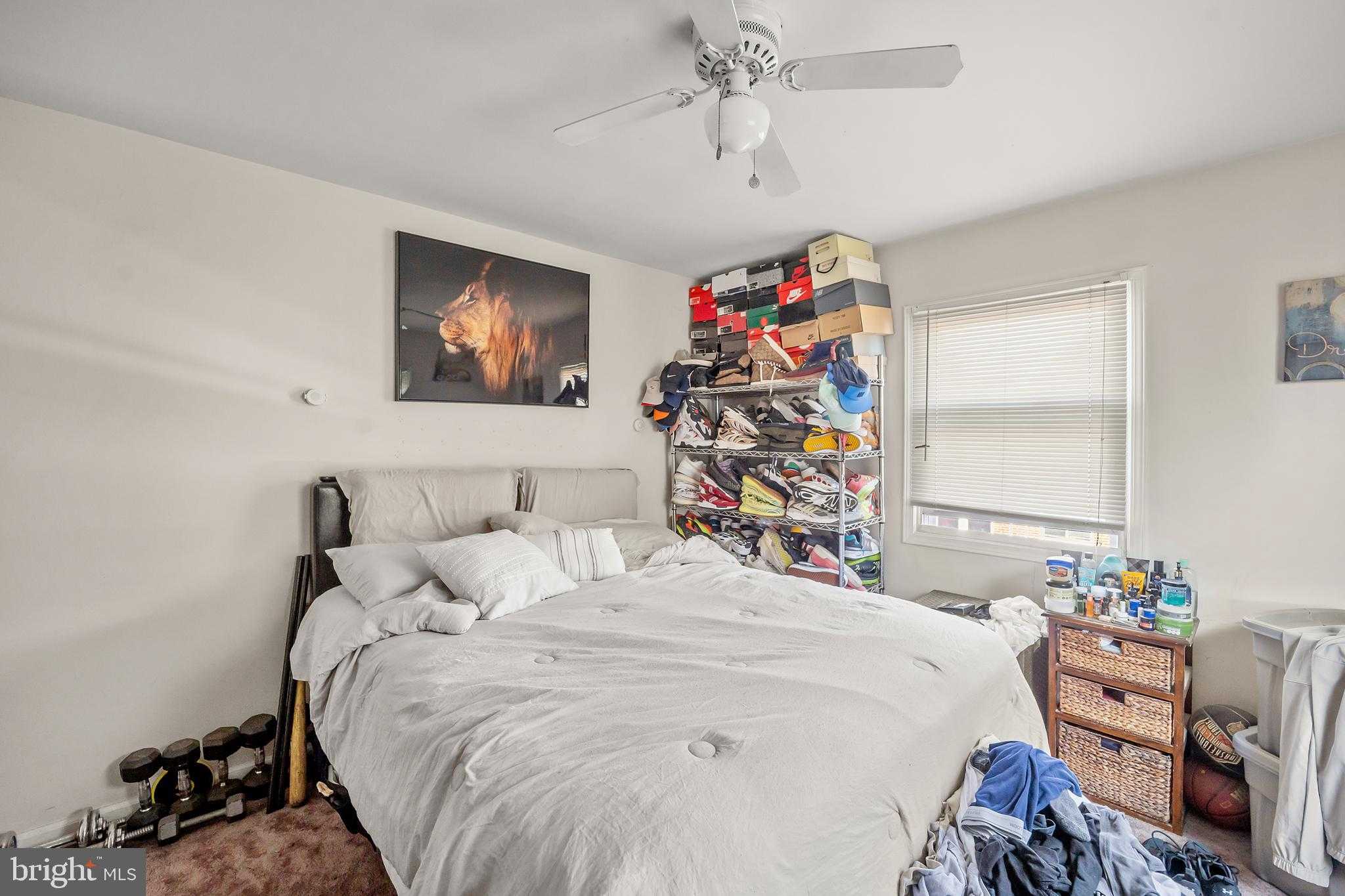 6322 Sylvester St photo 10