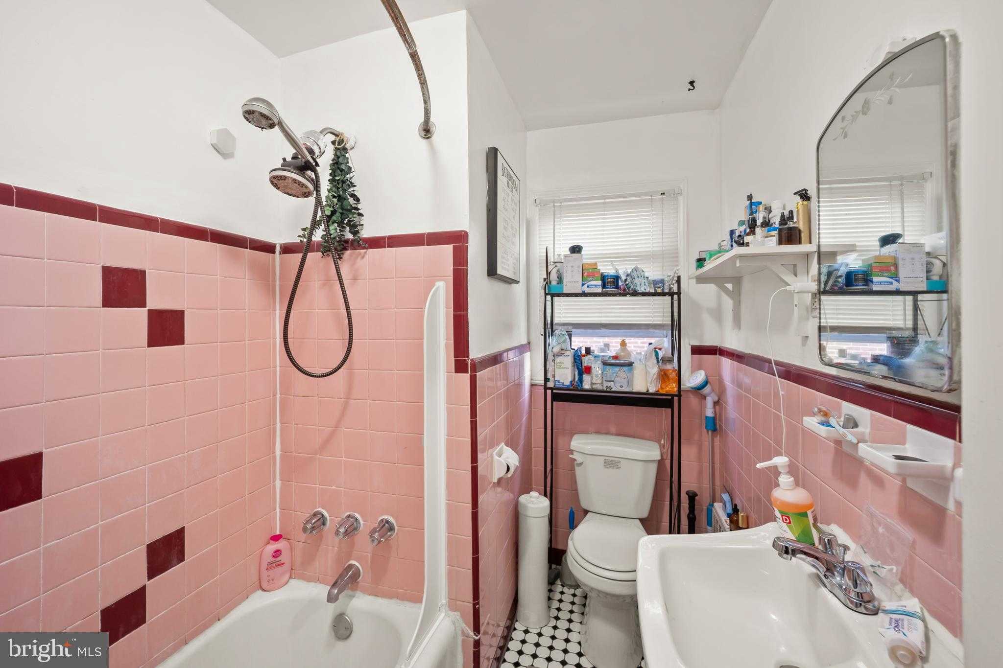 6322 Sylvester St photo 12