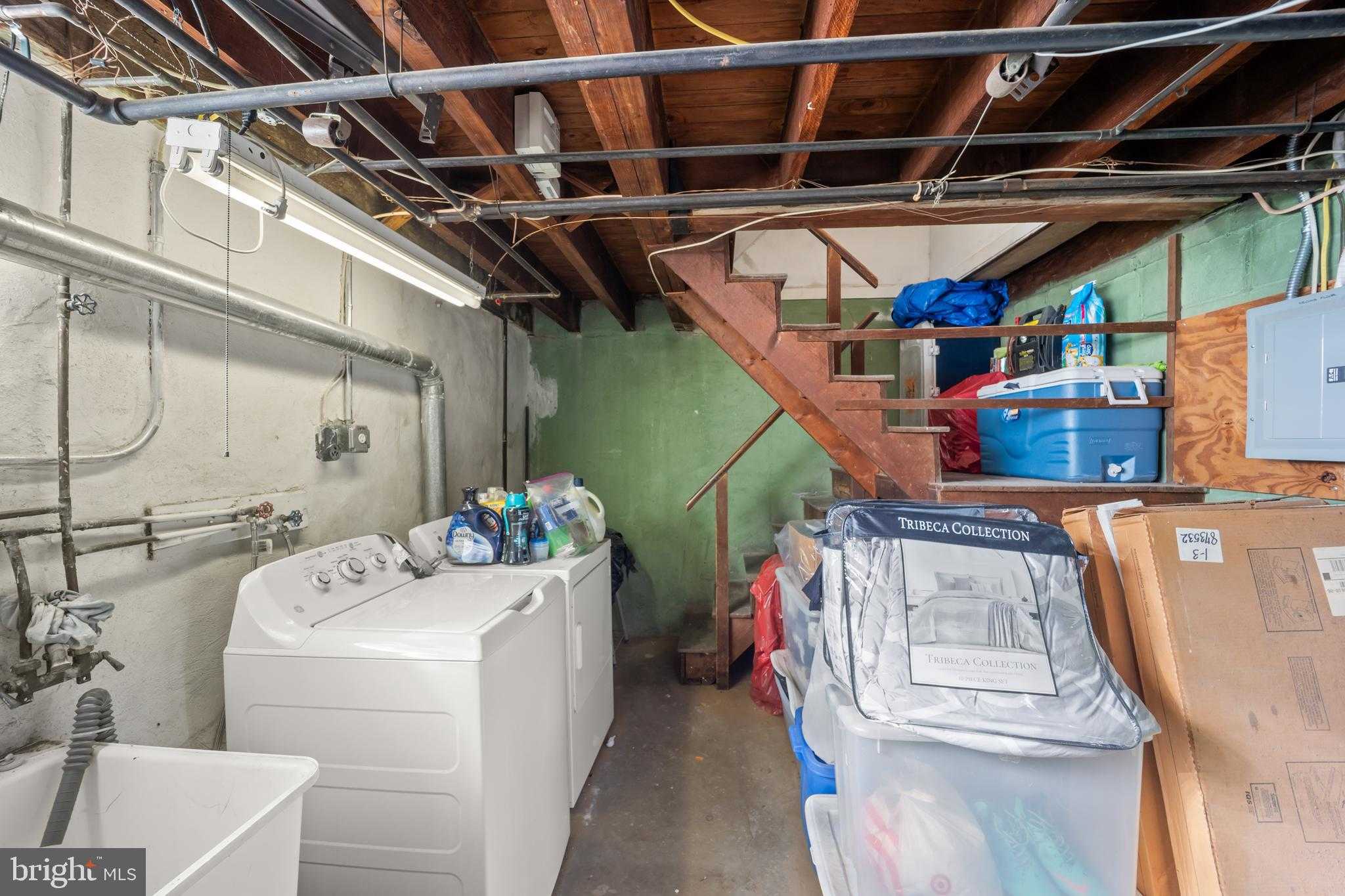 6322 Sylvester St photo 14