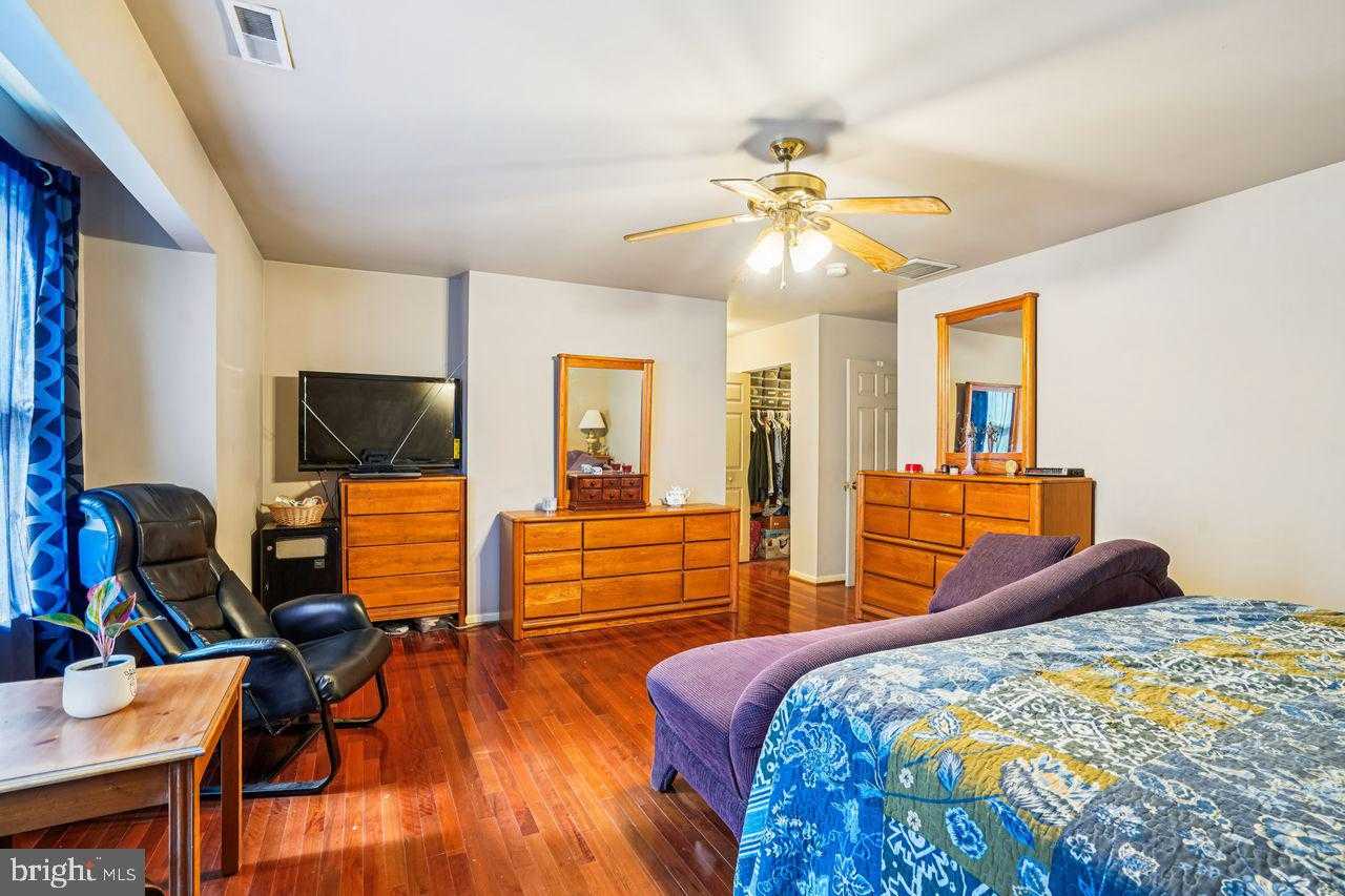 6418 Sligo Mill Rd photo 24