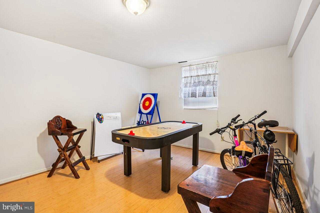 6418 Sligo Mill Rd photo 31