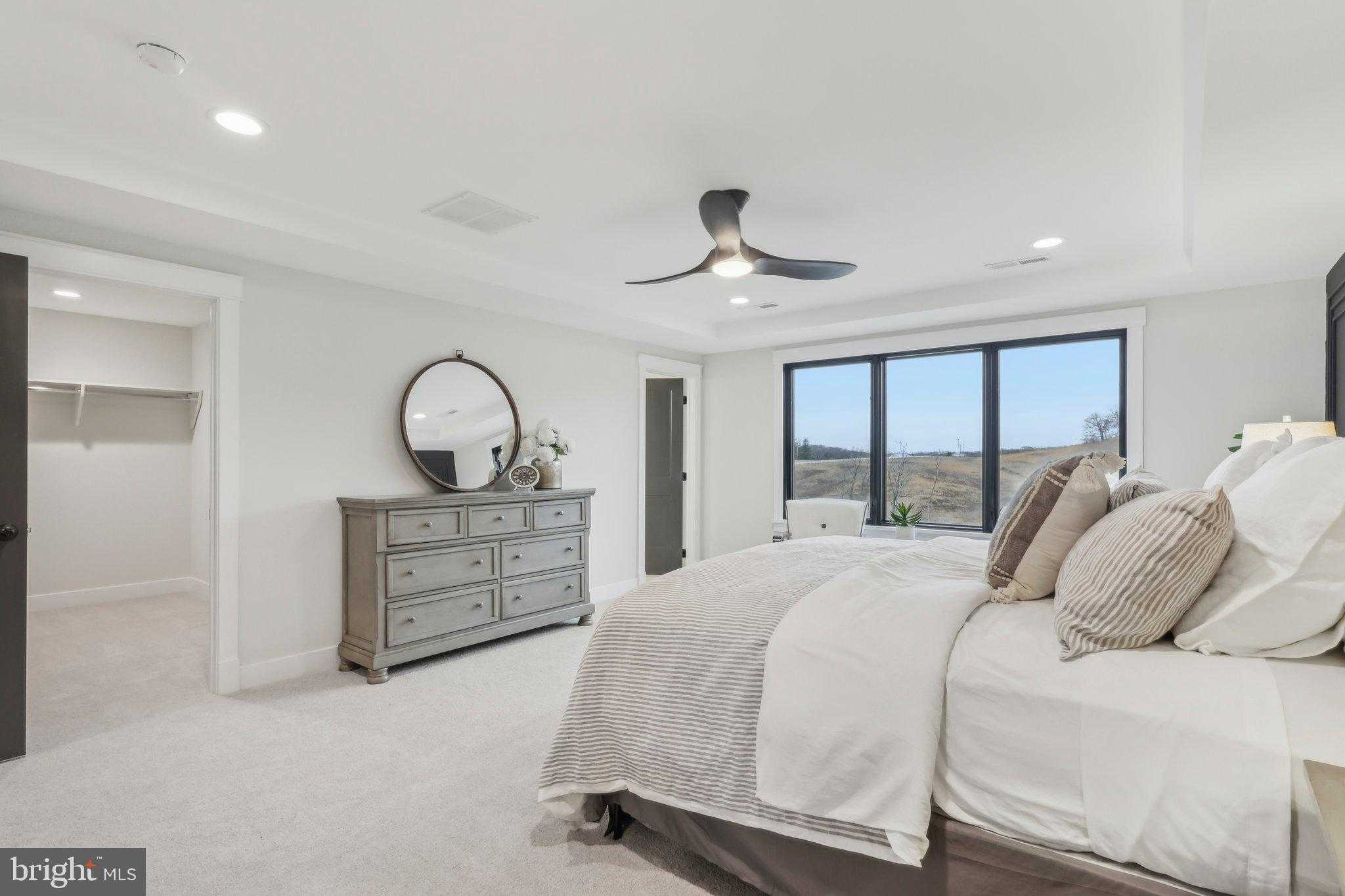 355 Bronson Cir photo 27