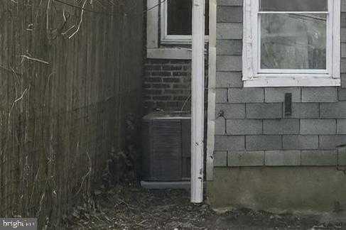 5517 Bloyd St photo 15