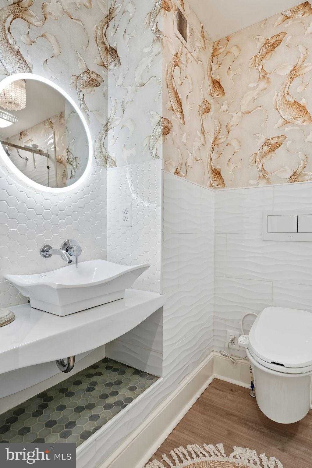 7806 Summit Dr photo 25