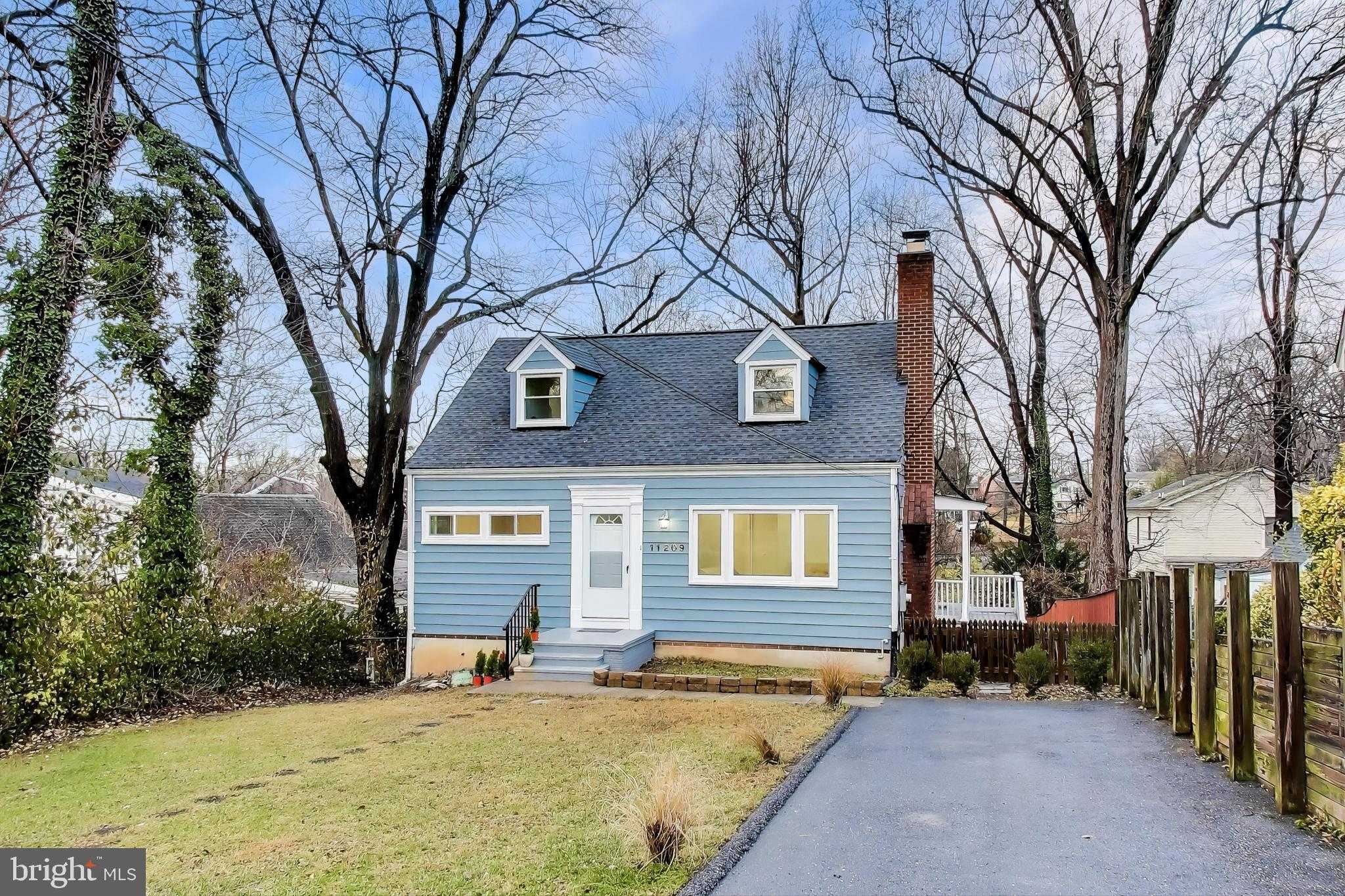 11209 Midvale Rd photo 2
