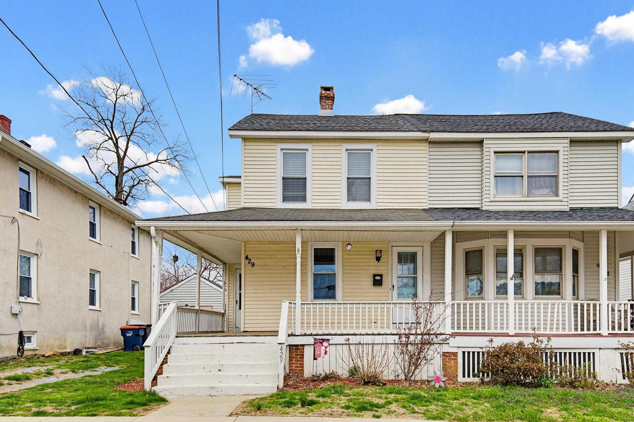 429 Hodgson St photo 37