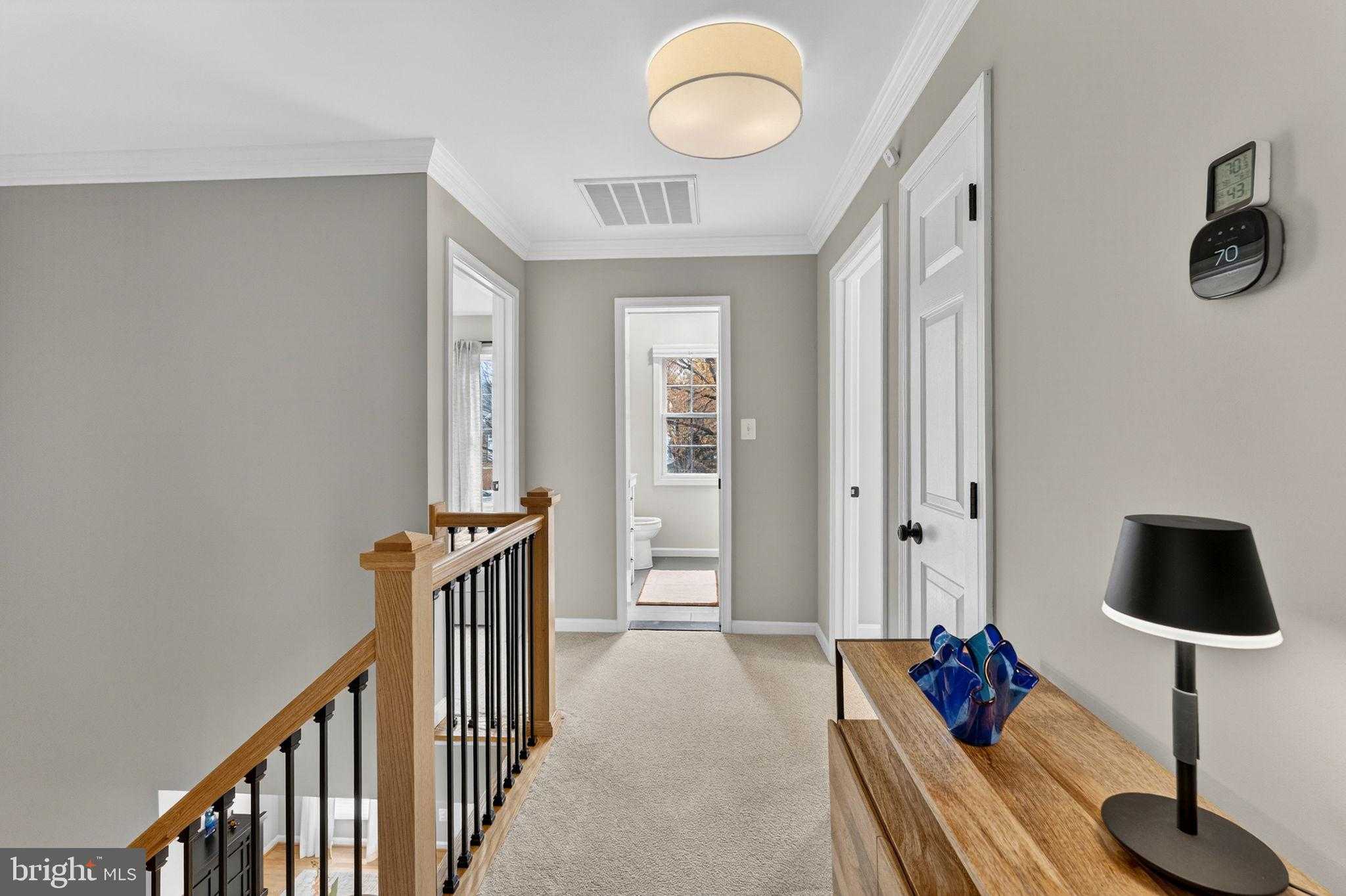 233 Breezewood Dr photo 17