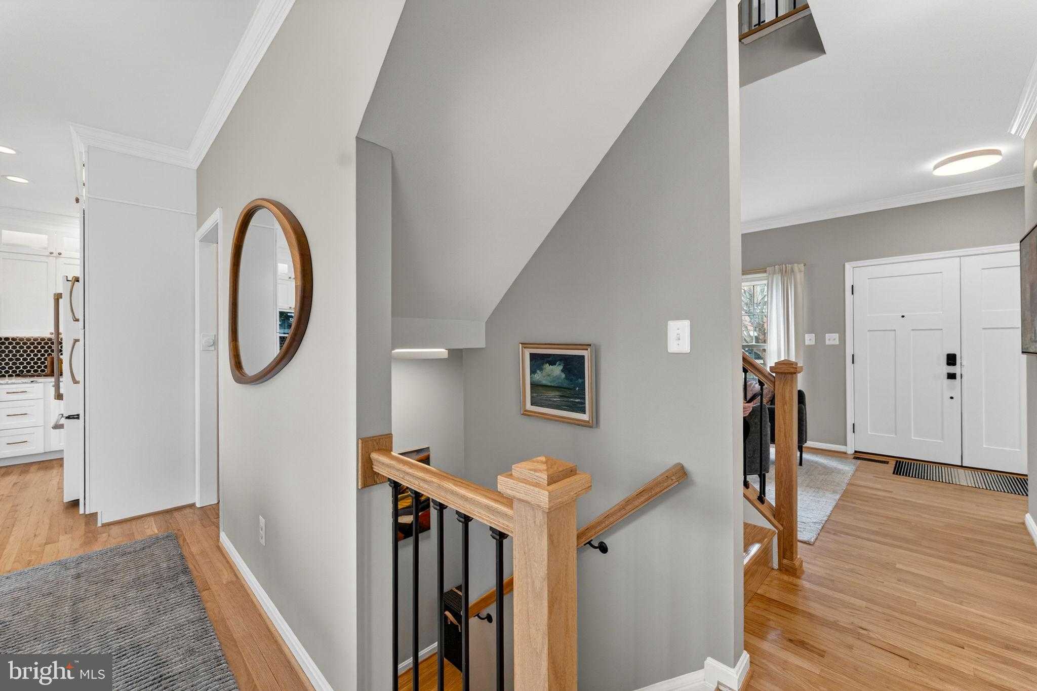 233 Breezewood Dr photo 22