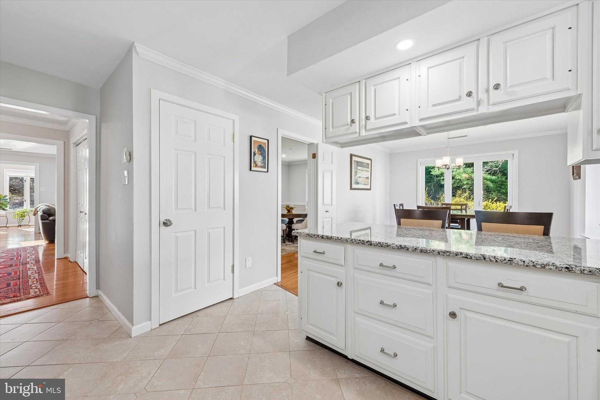 365 Devon Way photo 15