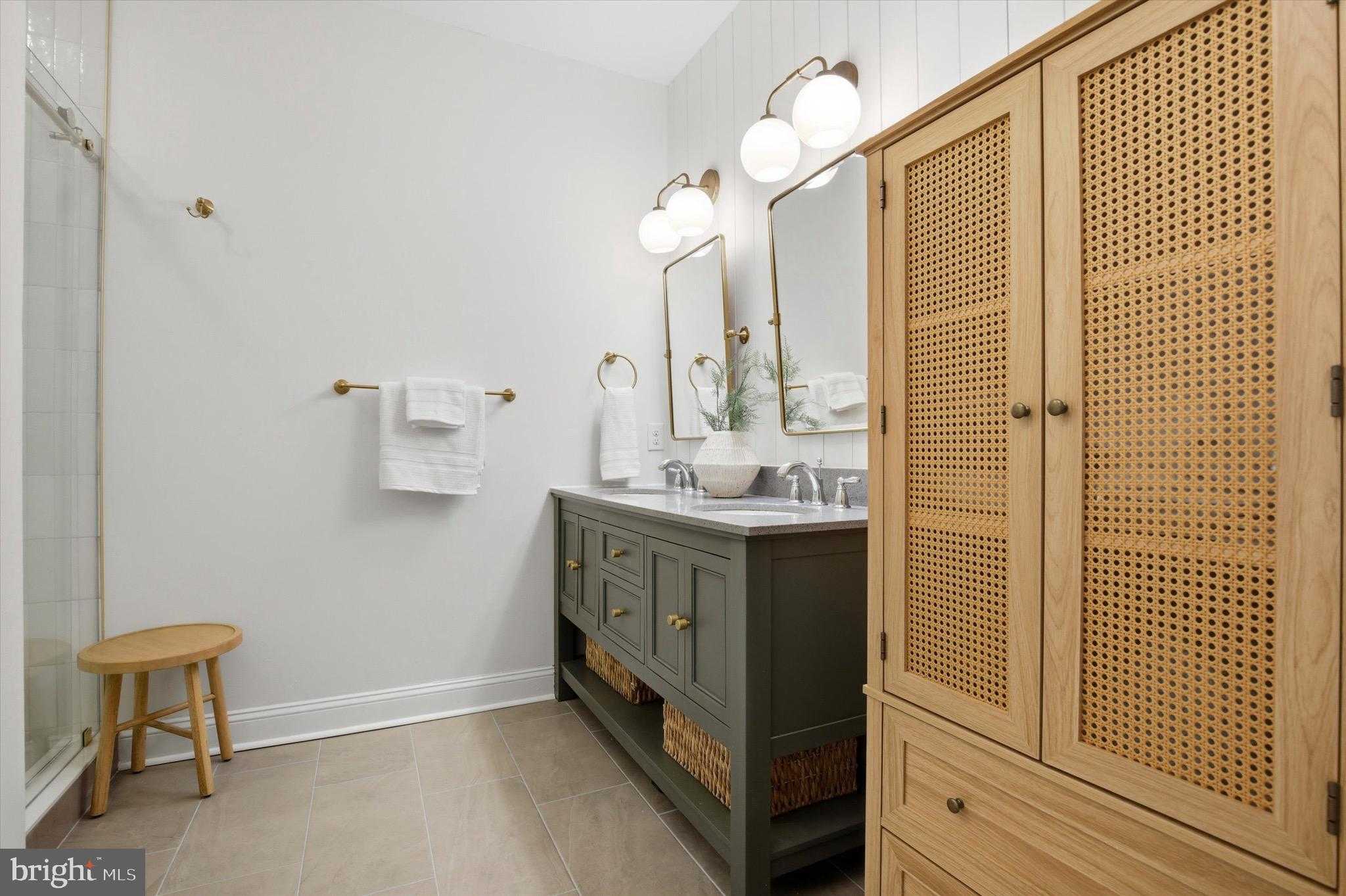 1920 Waid Way photo 14