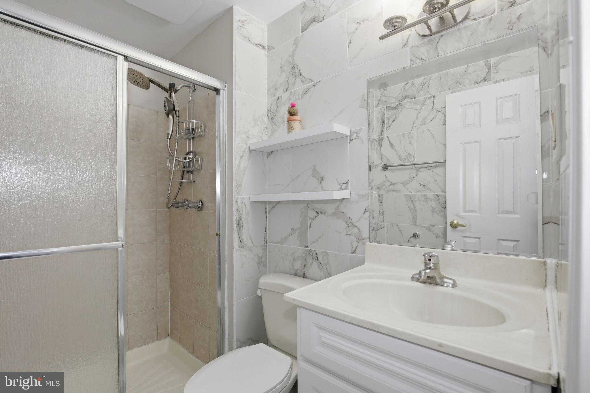 9087 Centerway Rd photo 32