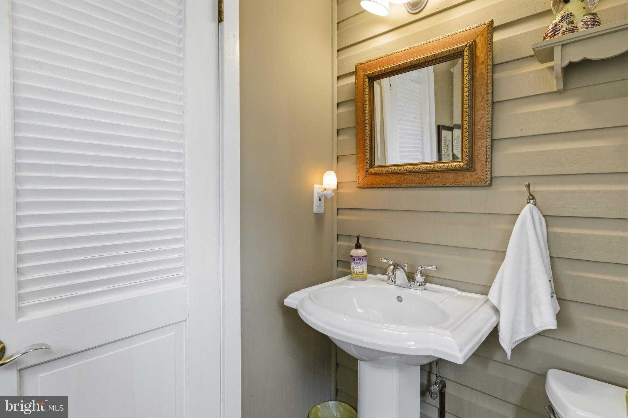 1268 Ashbourne Rd photo 16