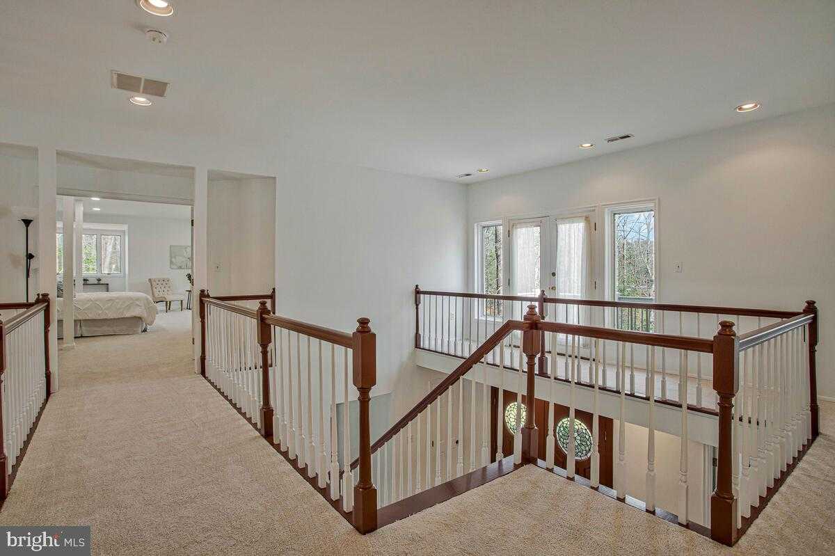 4200 Henry CT photo 25