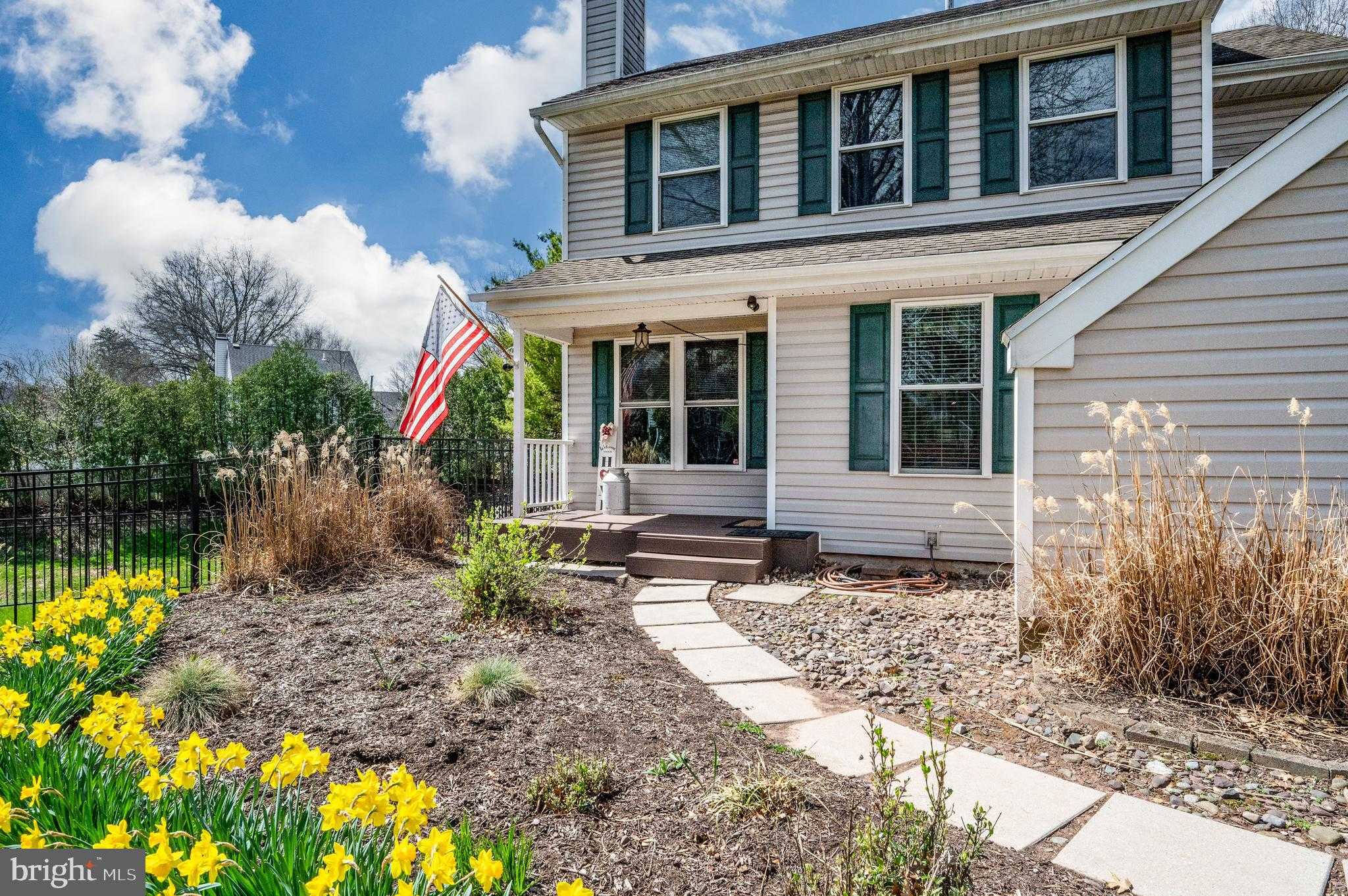 4489 Heron Dr photo 2