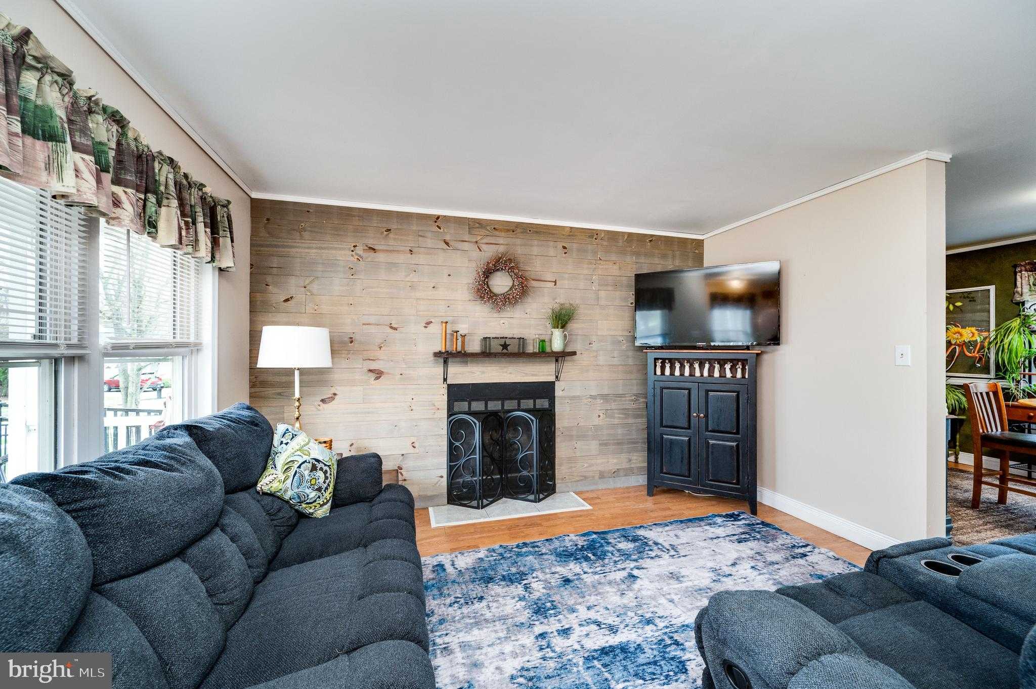 4489 Heron Dr photo 7