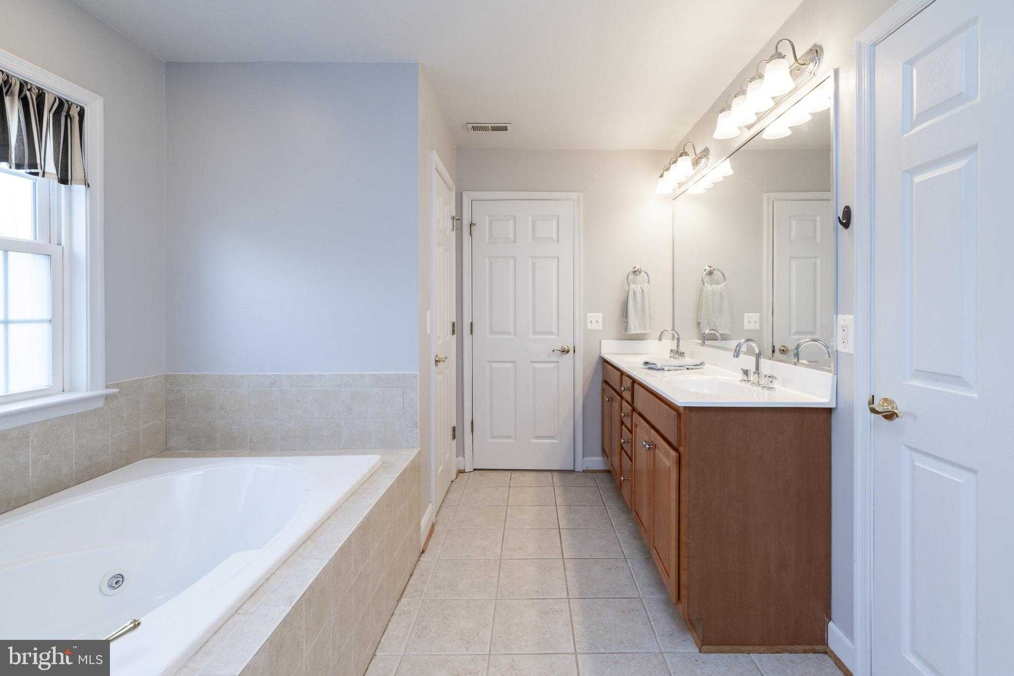 104 Reams Station CT photo 29