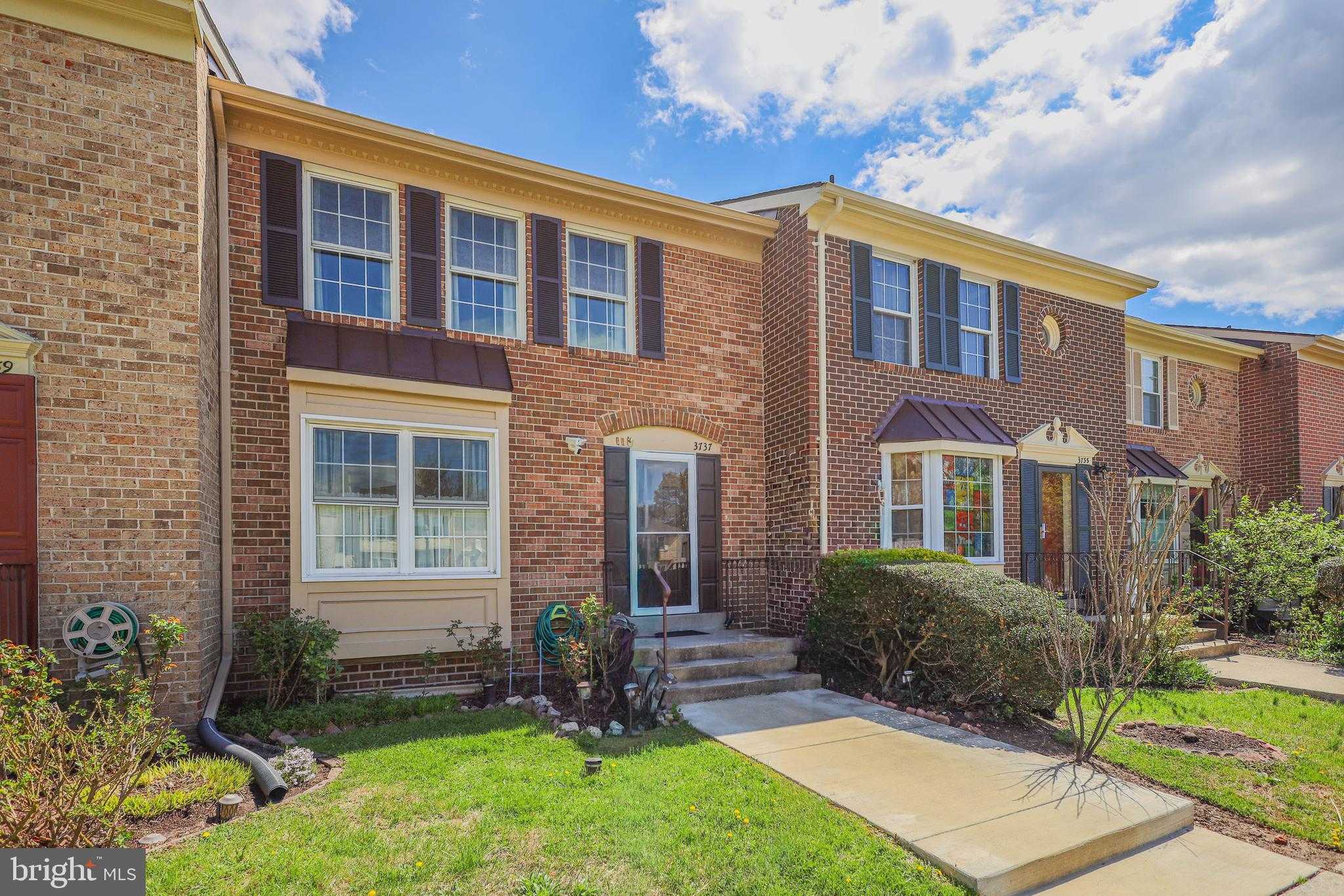 3737 Capulet Ter photo 3