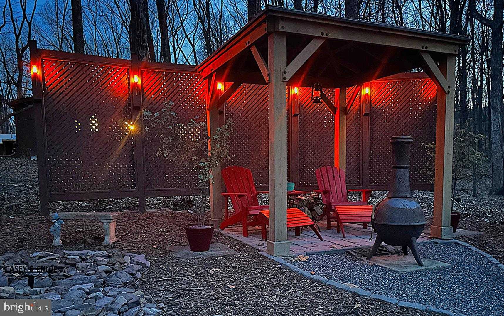 139 Bob White Ln photo 8