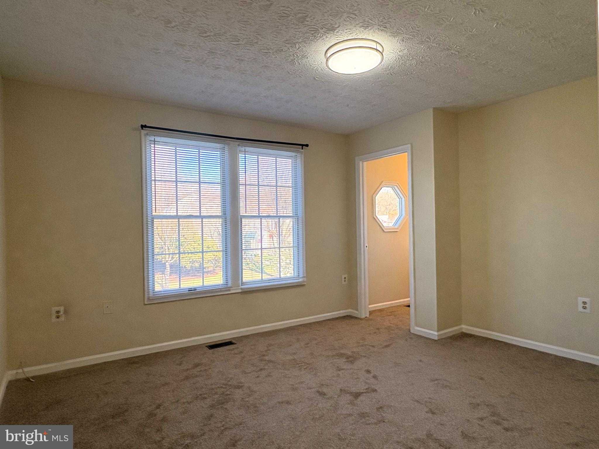 2120 Commissary Cir photo 16