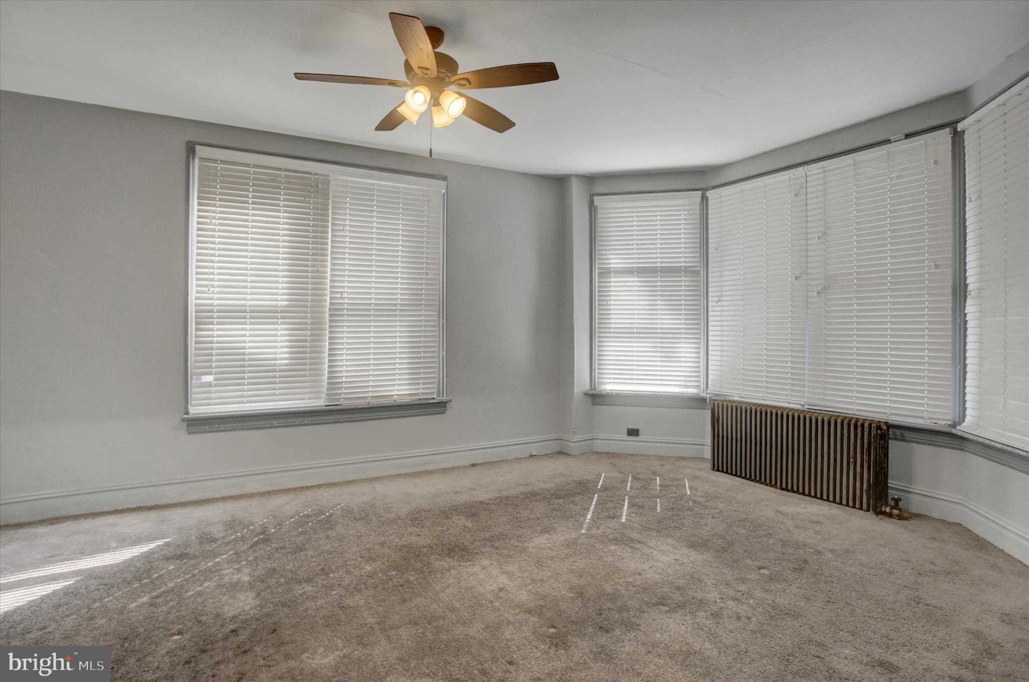 425 Lincoln Way W photo 12