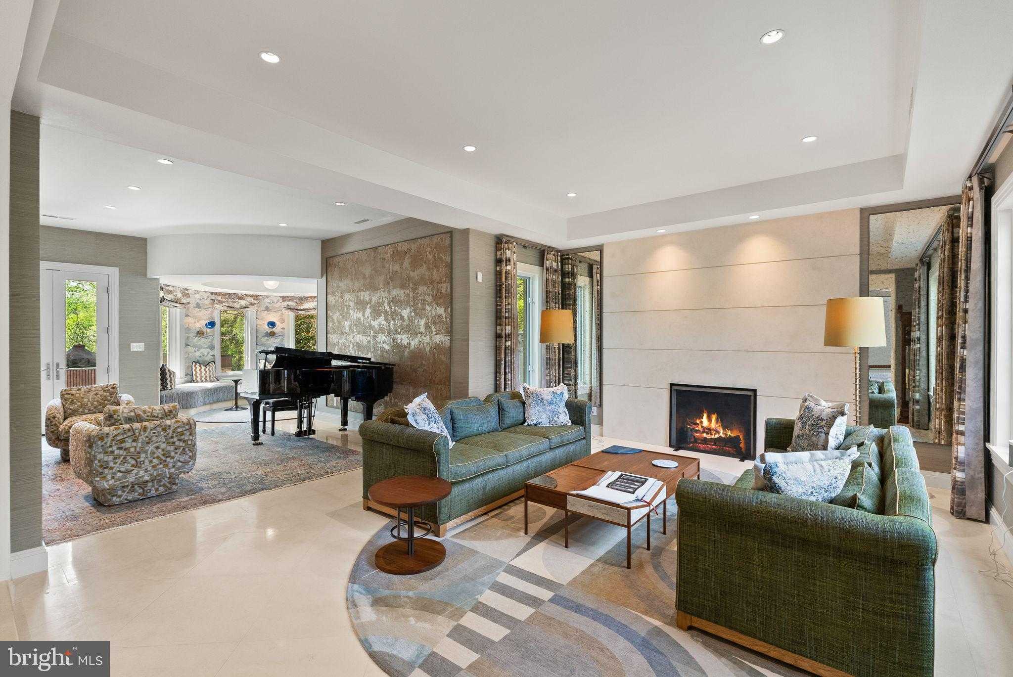 6936 Carmichael Ave photo 12