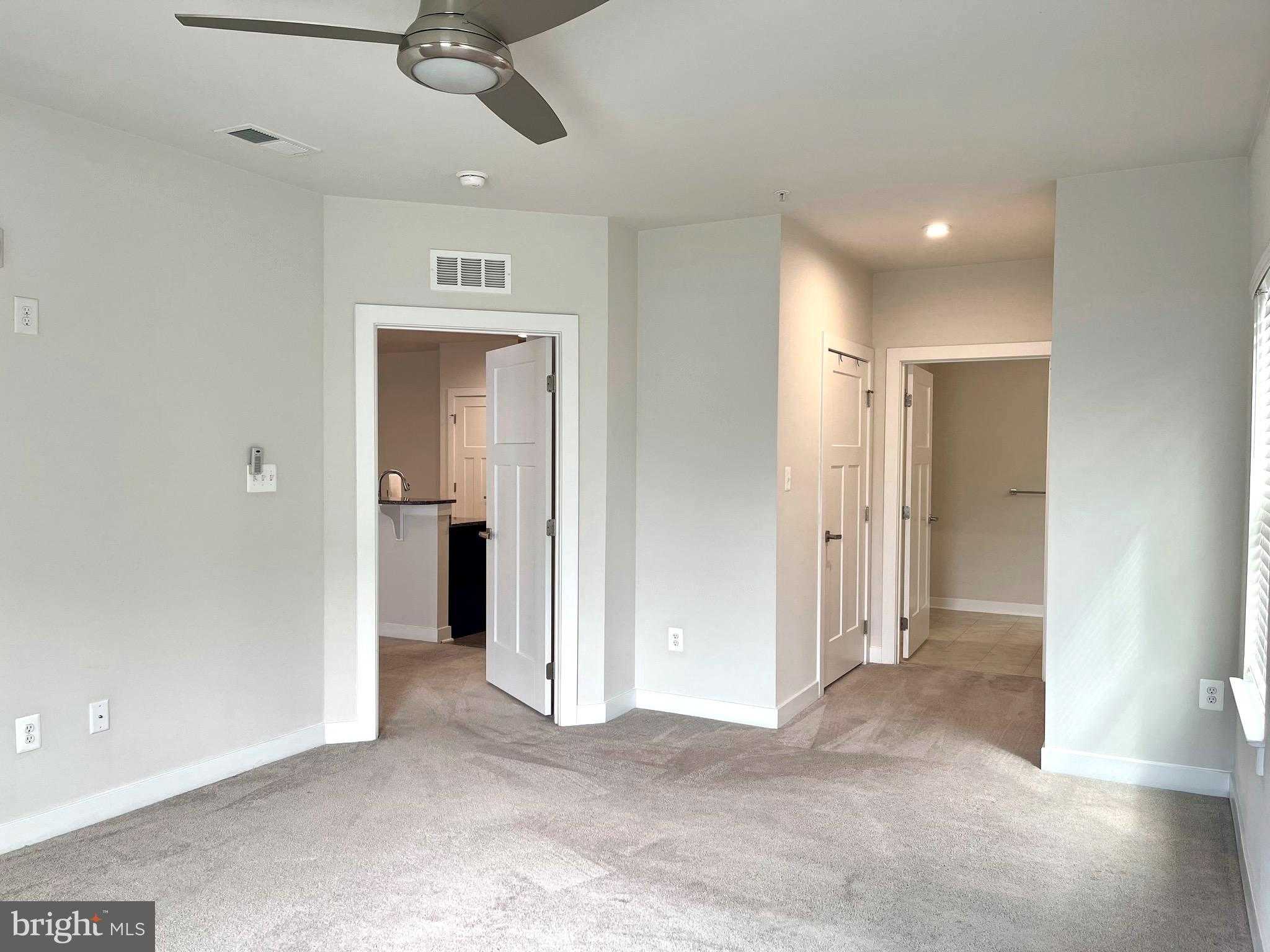 5742 Meadowood St Apt 202 photo 16