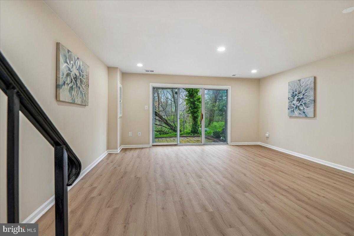 12057 Crimson Ln # 198 photo 5