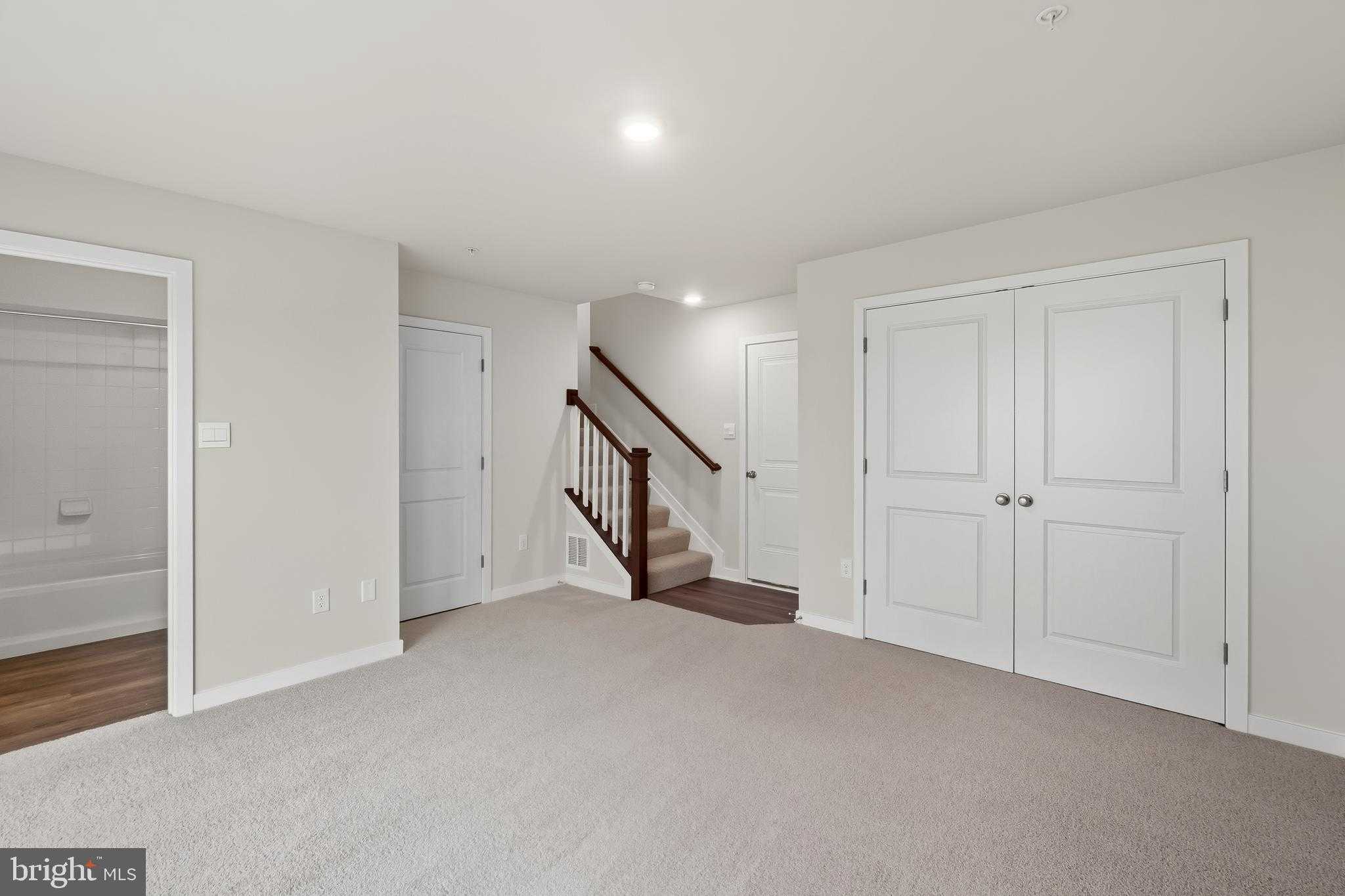 226 Soft Rush Ln photo 4