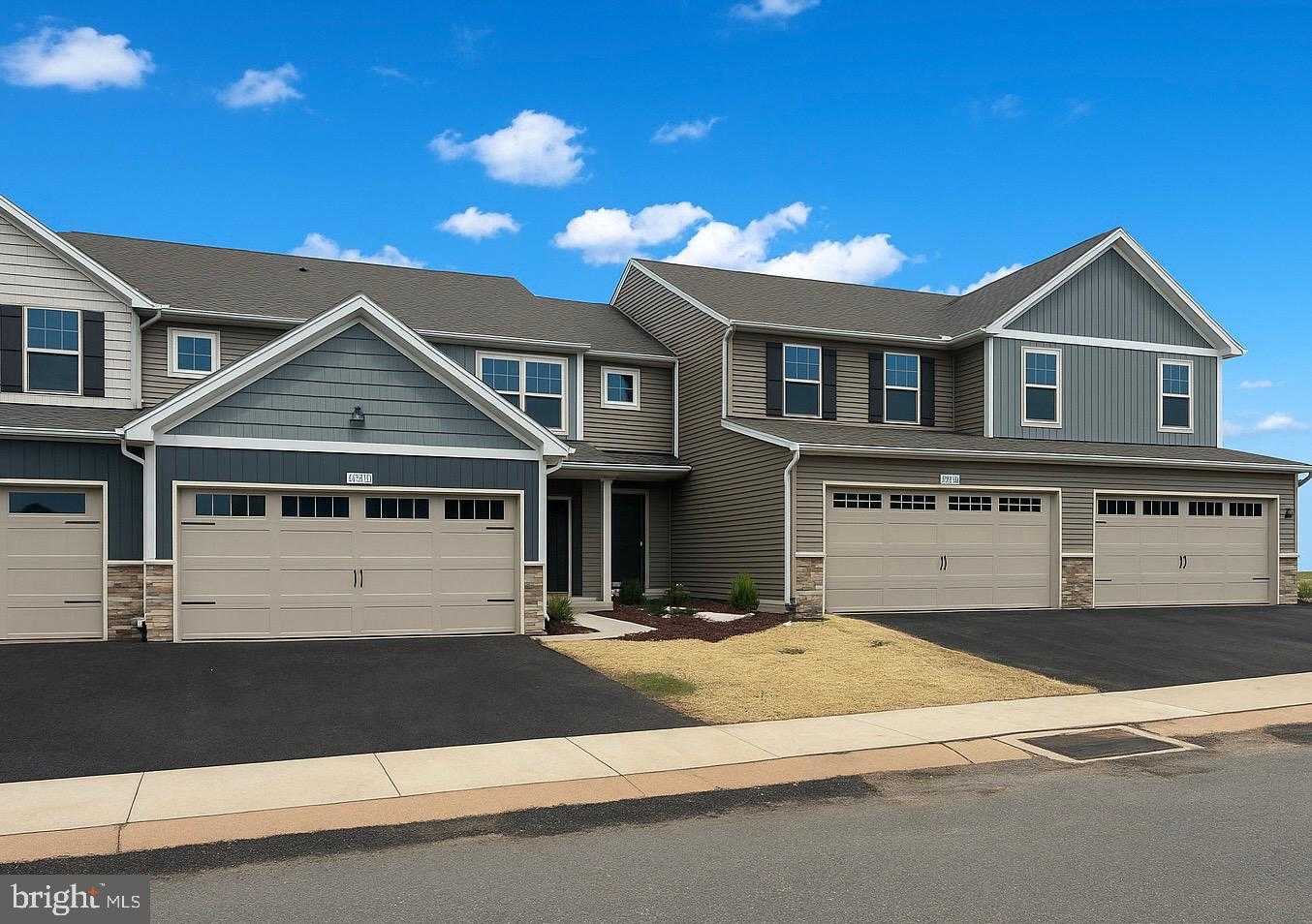 7251 White Oak Blvd, Harrisburg