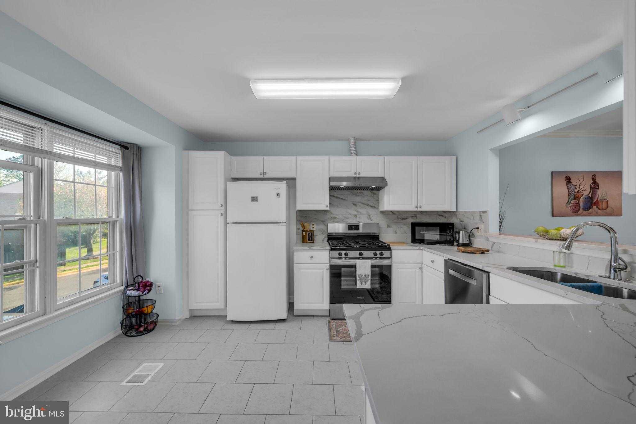 13828 Coleman CT photo 13