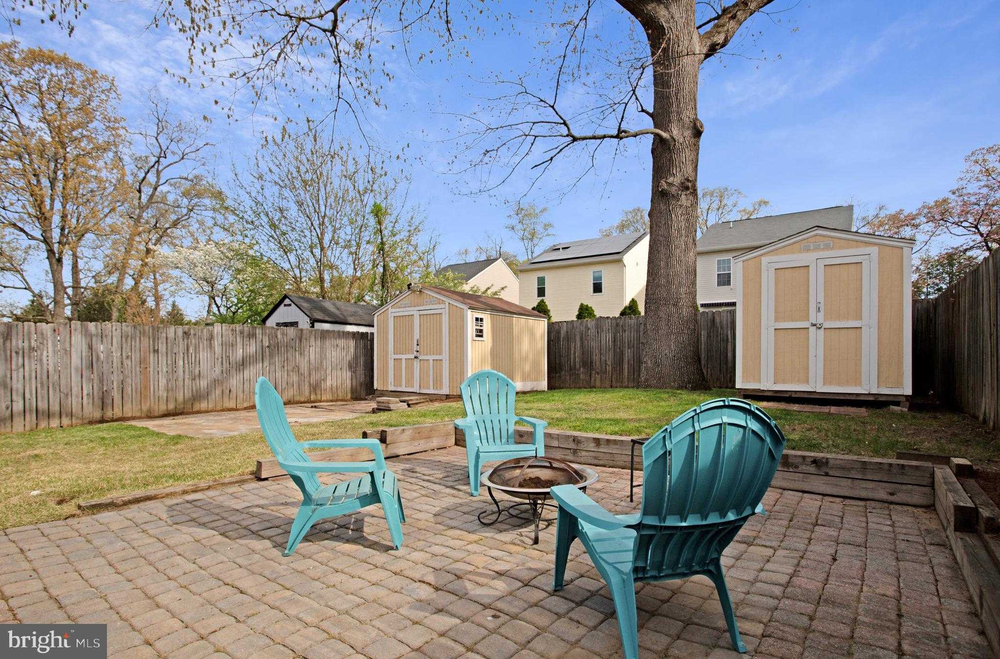 312 SW Pershing Ave photo 23