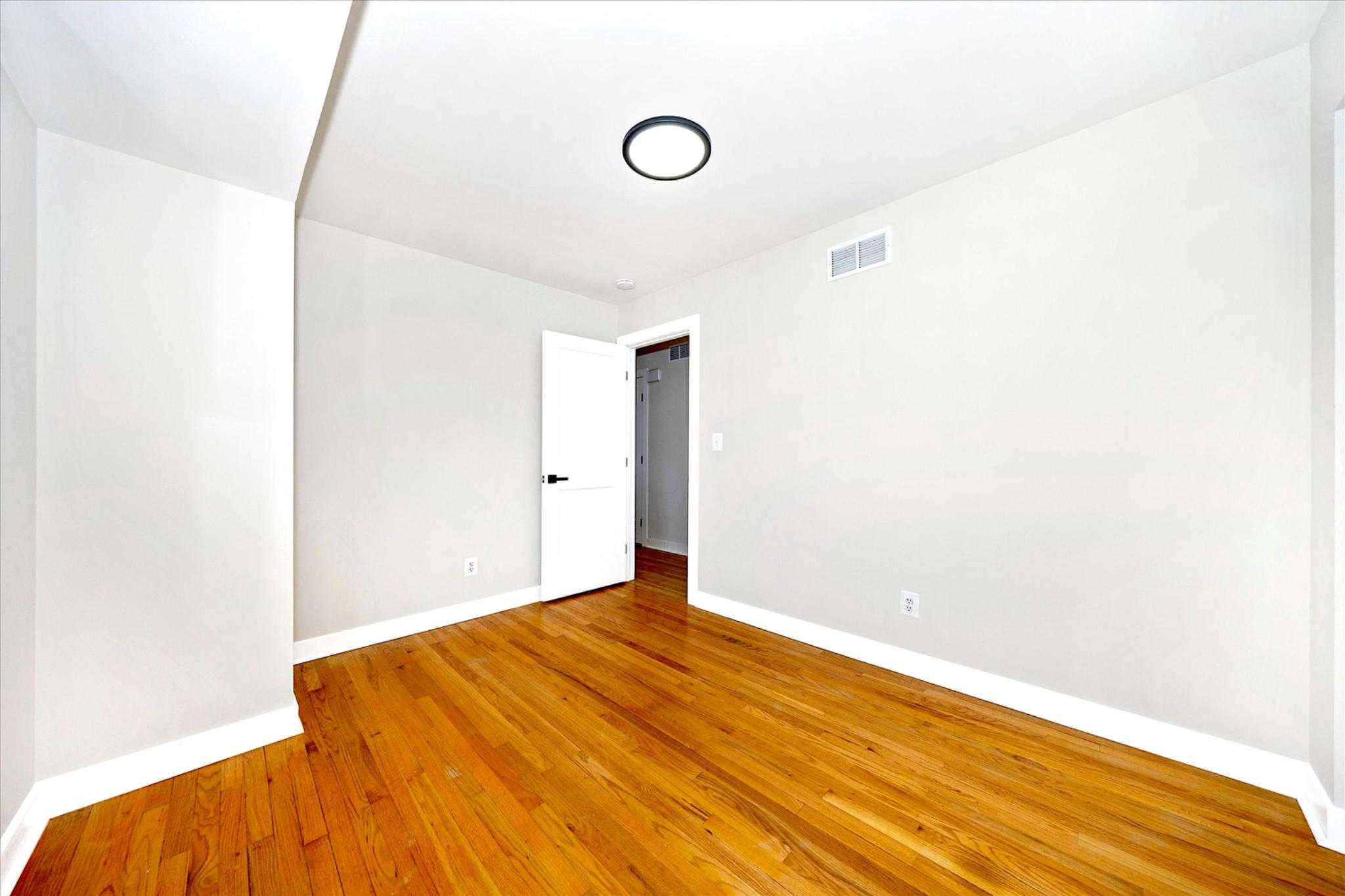 13611 Harrisville Rd photo 20