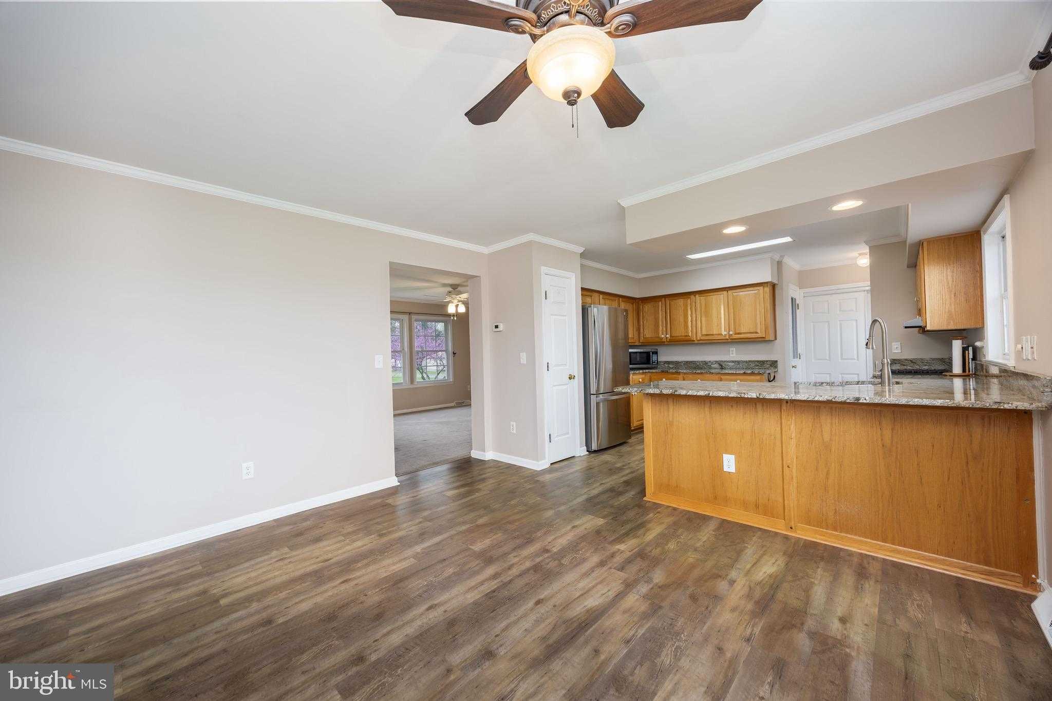 8071 Brown Rd photo 18