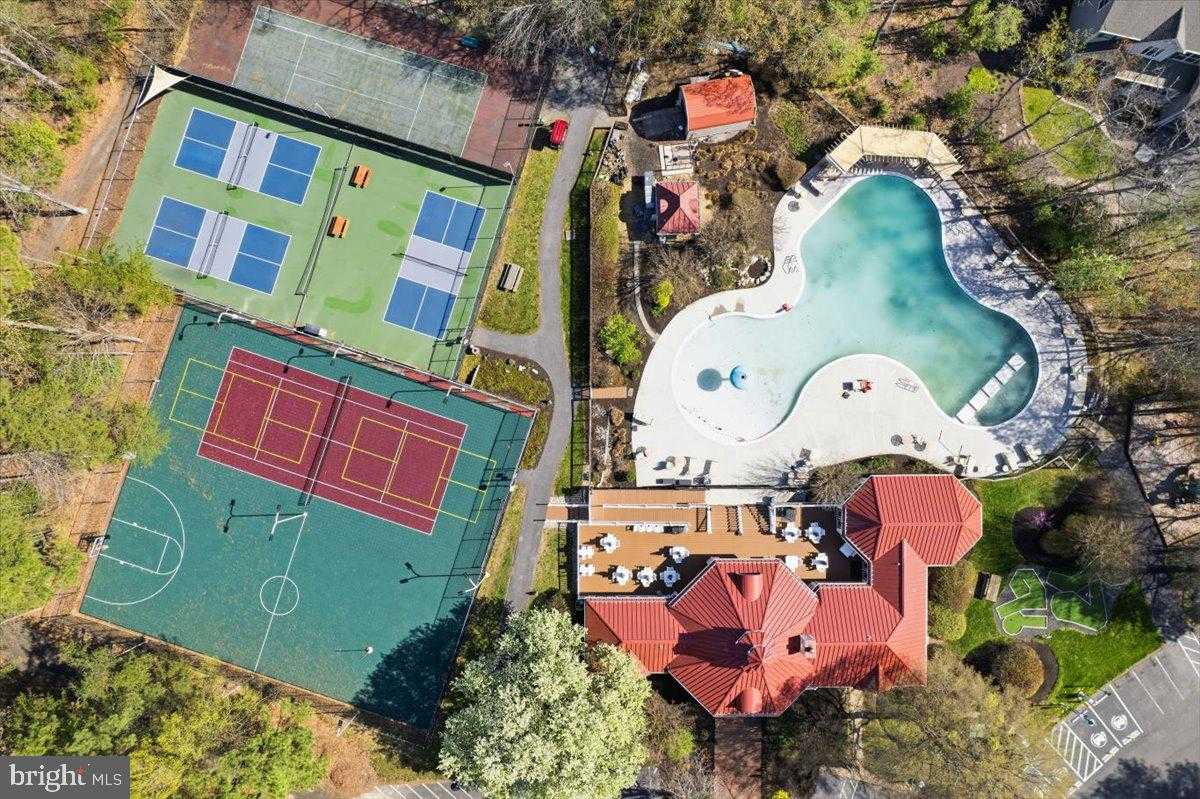 1223 Back Creek Loop photo 7