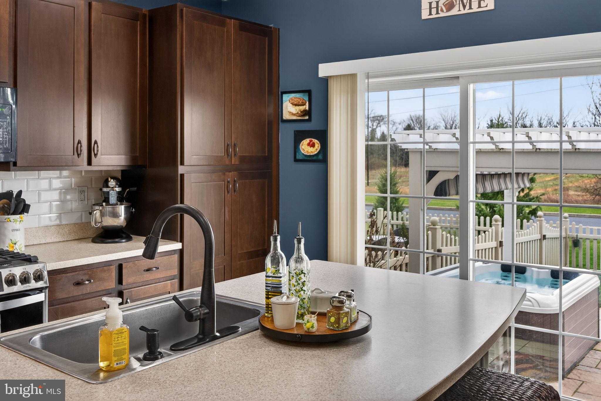 4487 Elmwood Dr photo 14