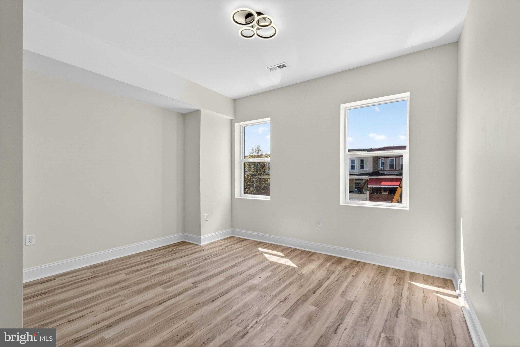 849 N Bentalou St photo 14