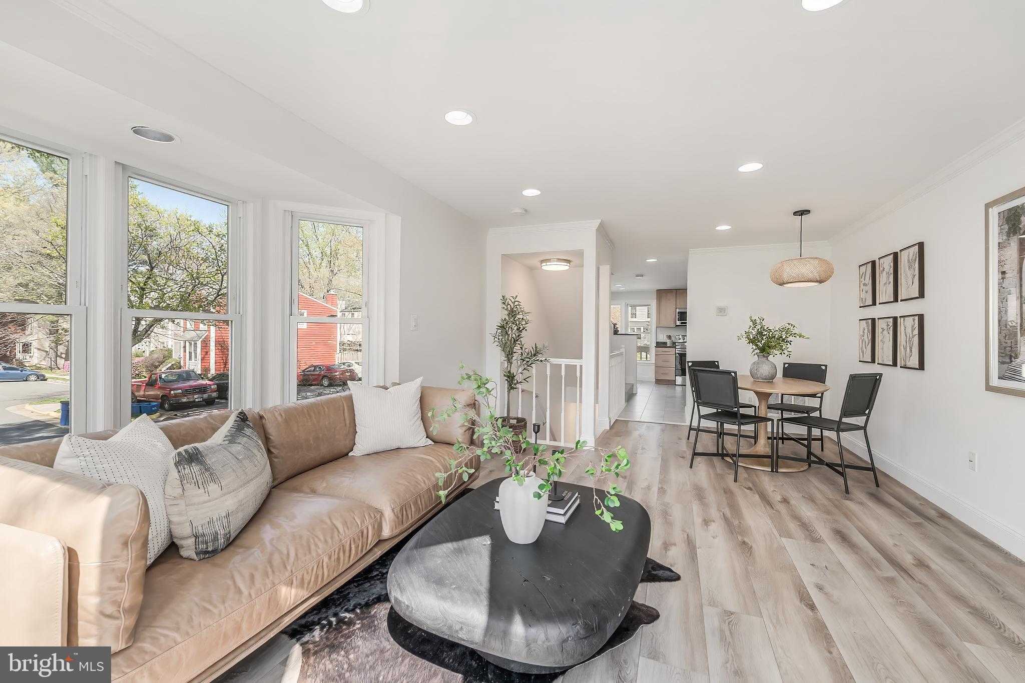 11257 Silentwood Ln photo 18