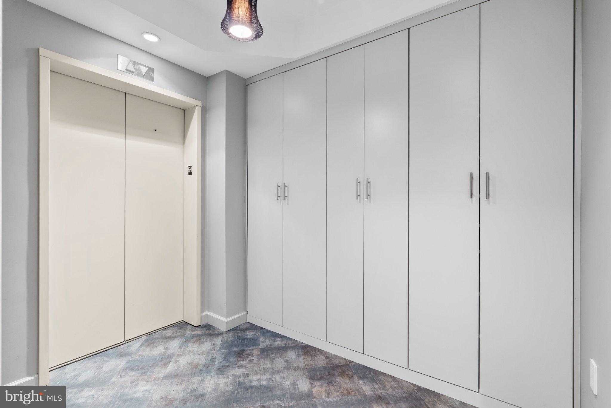 1881 N Nash St Unit 612 photo 34