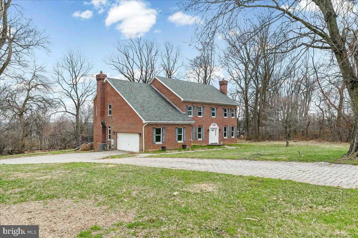 911 Thunder Hill Rd photo 4