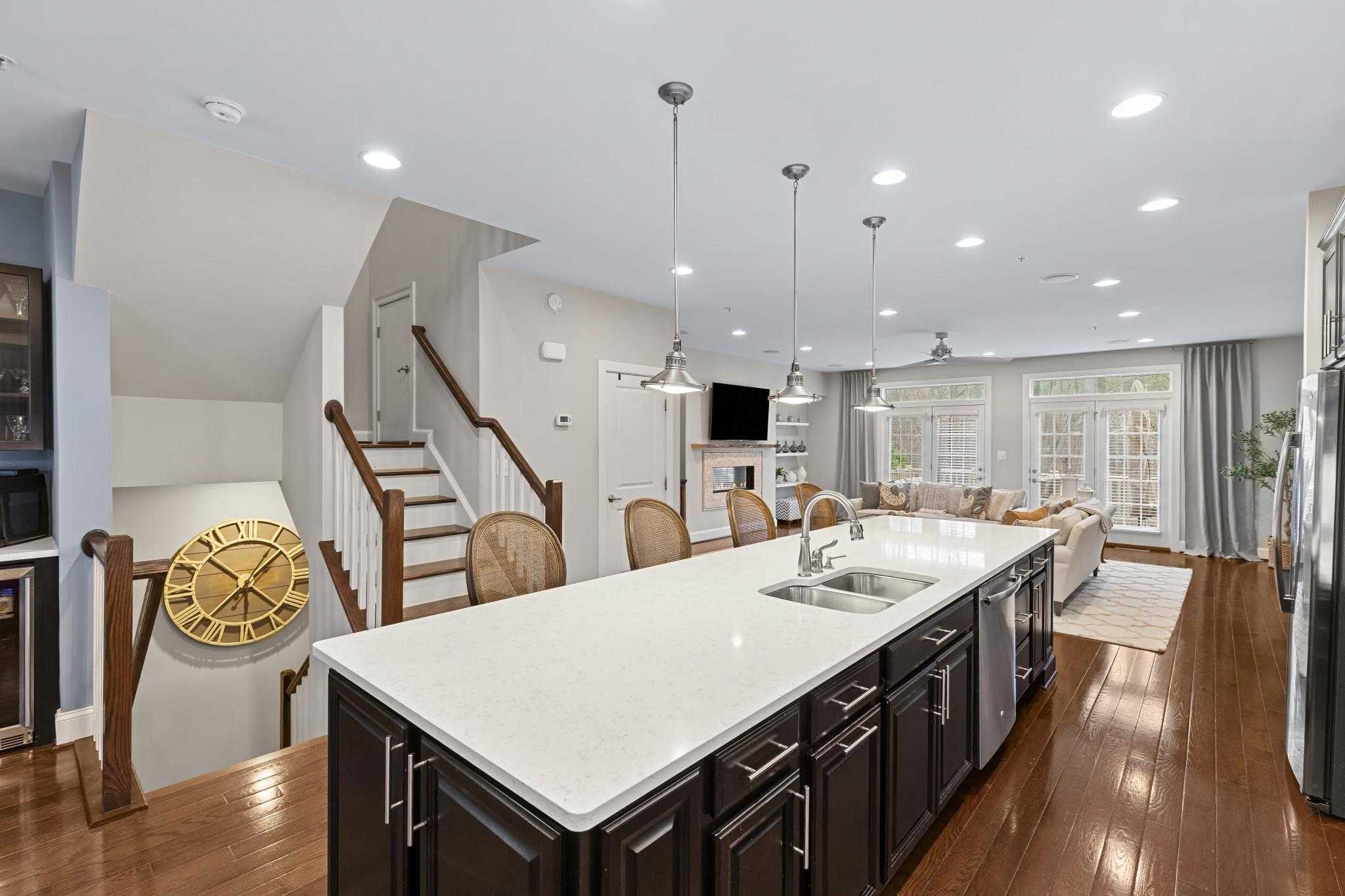 1117 Canterwood Pl photo 4