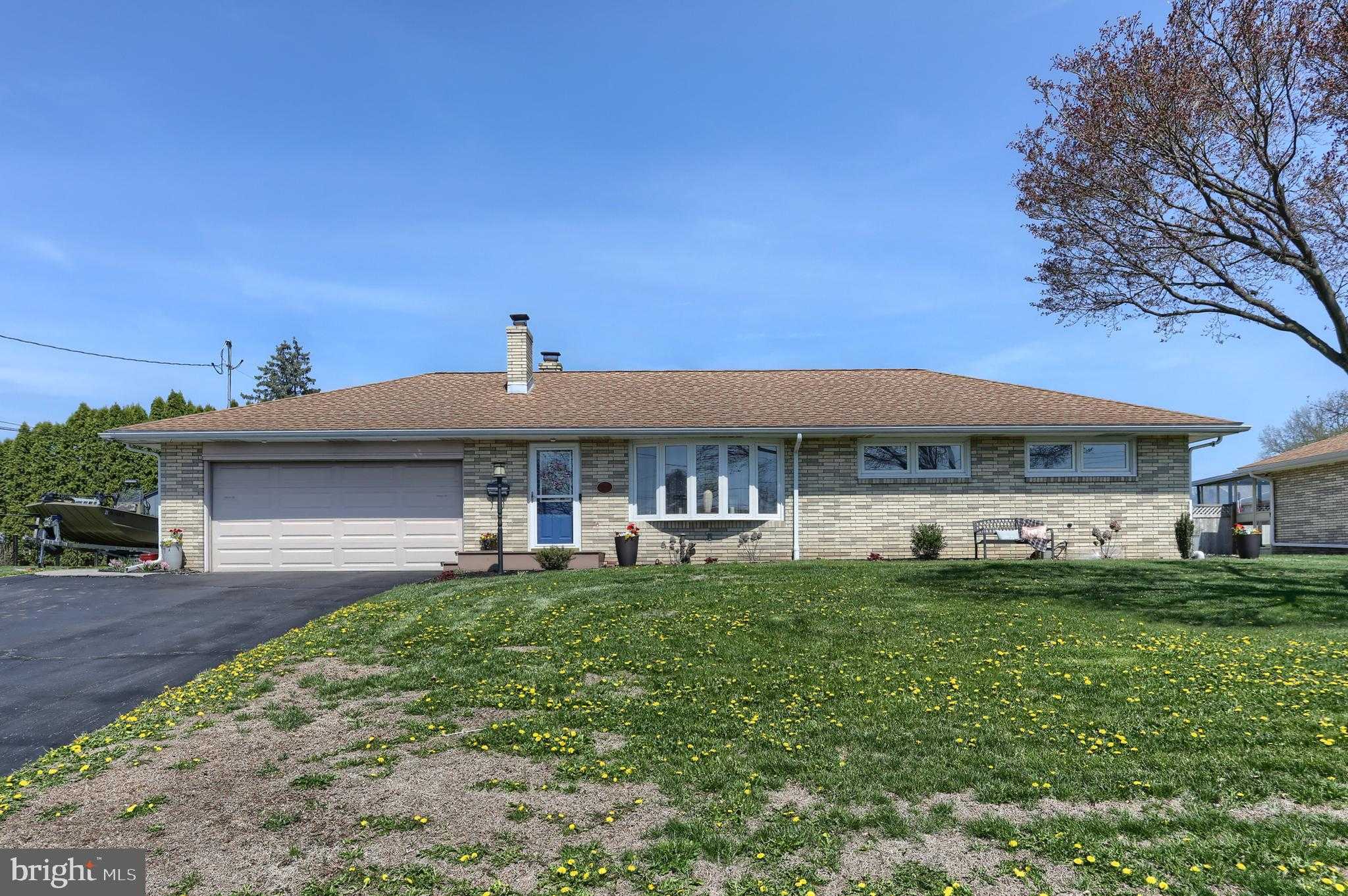 811 E Canal St photo 44