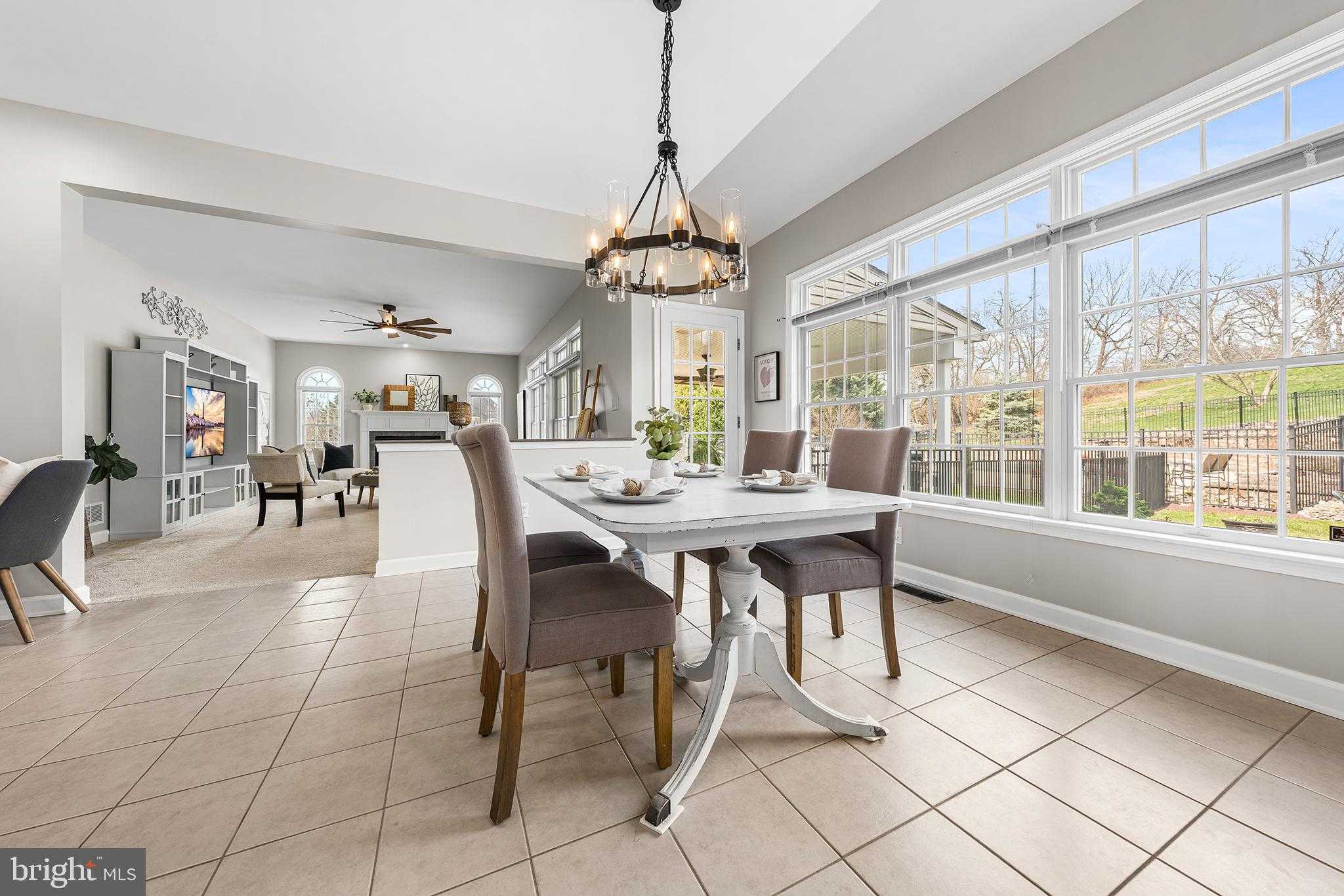 3862 Crestview CT photo 14