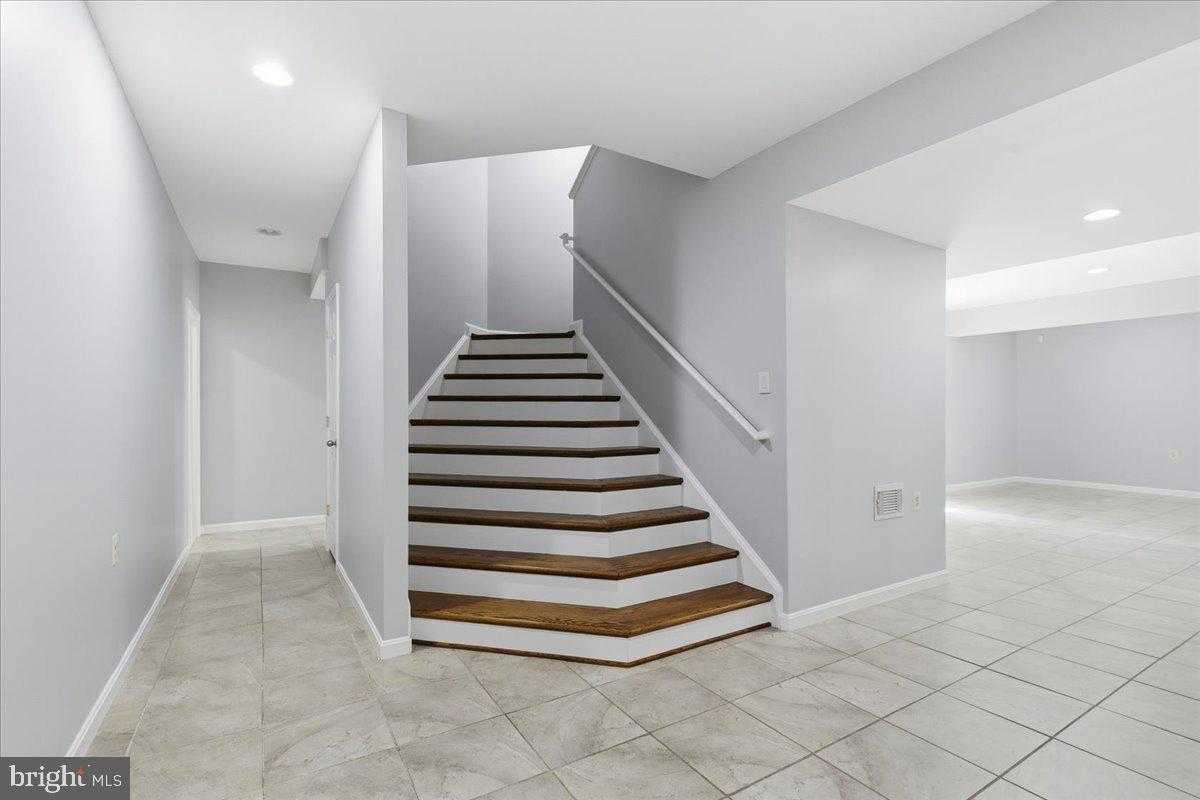 25283 Connor CT photo 47