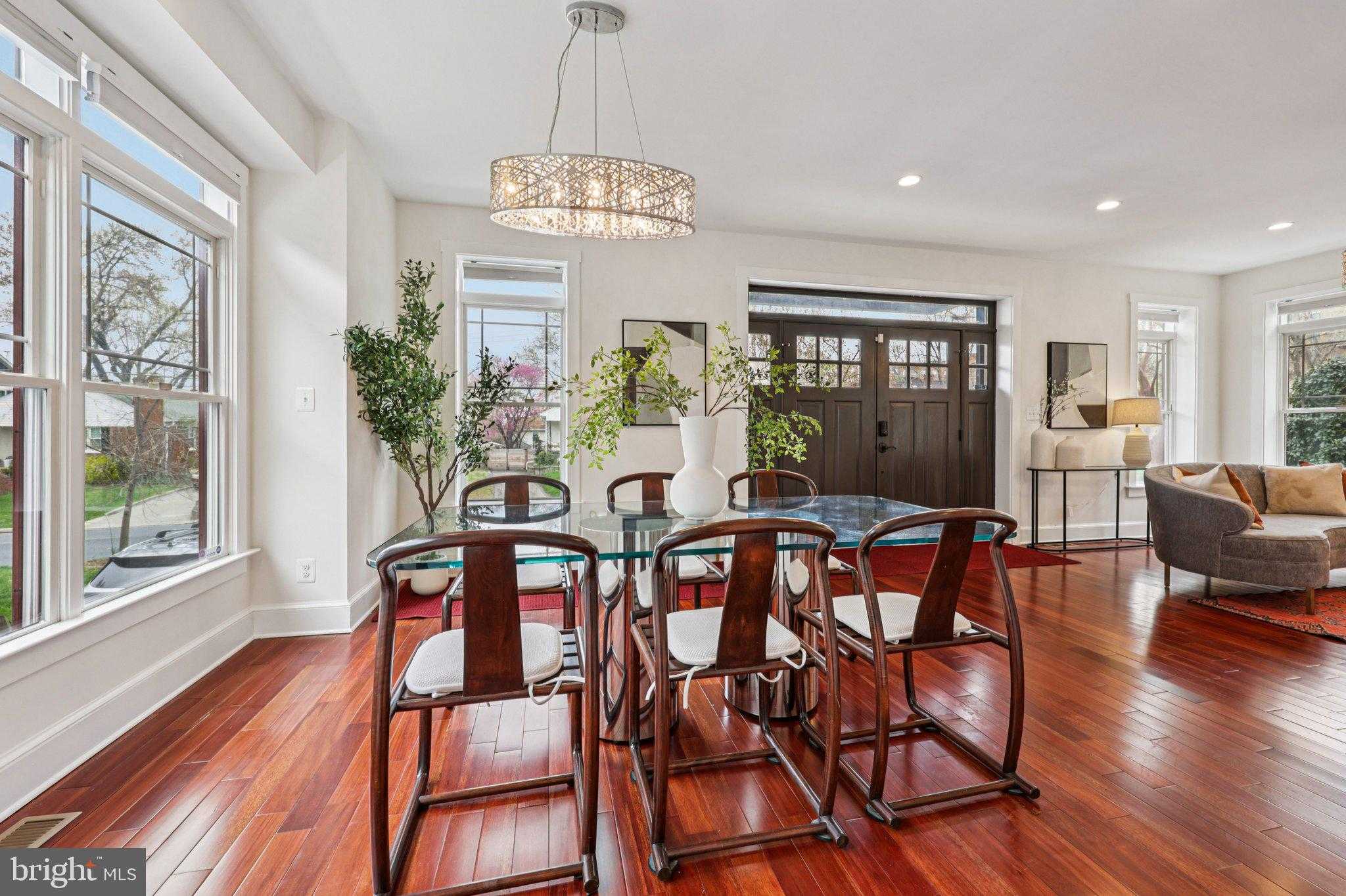 816 S Veitch St photo 98