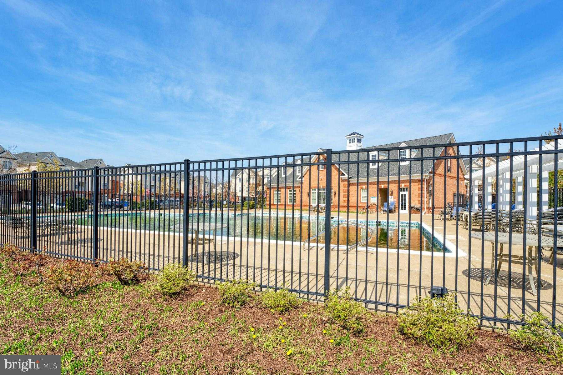 23290 Milltown Knoll Sq Unit 103 photo 33