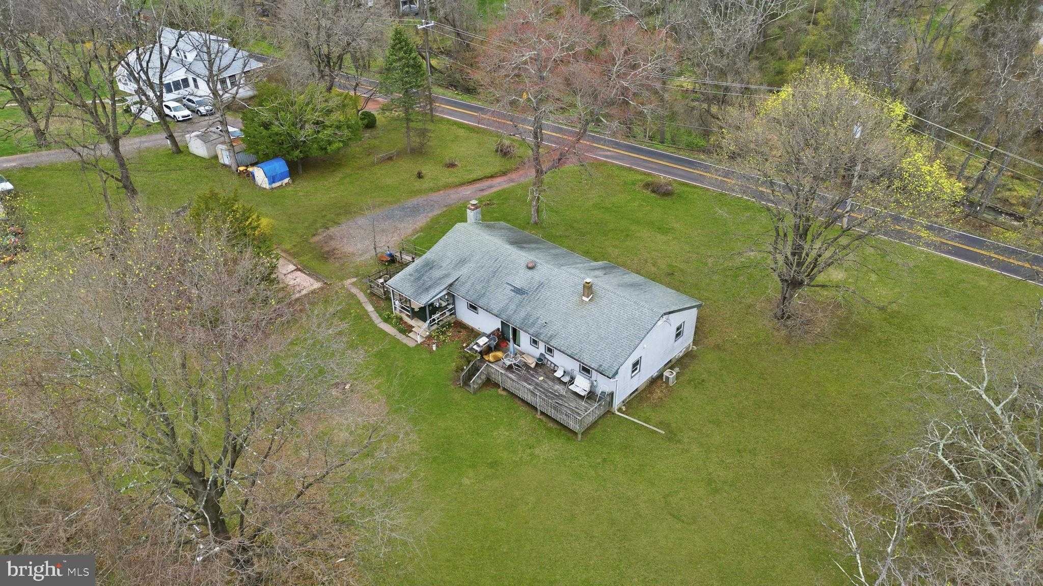 34 Aqueduct Rd photo 12